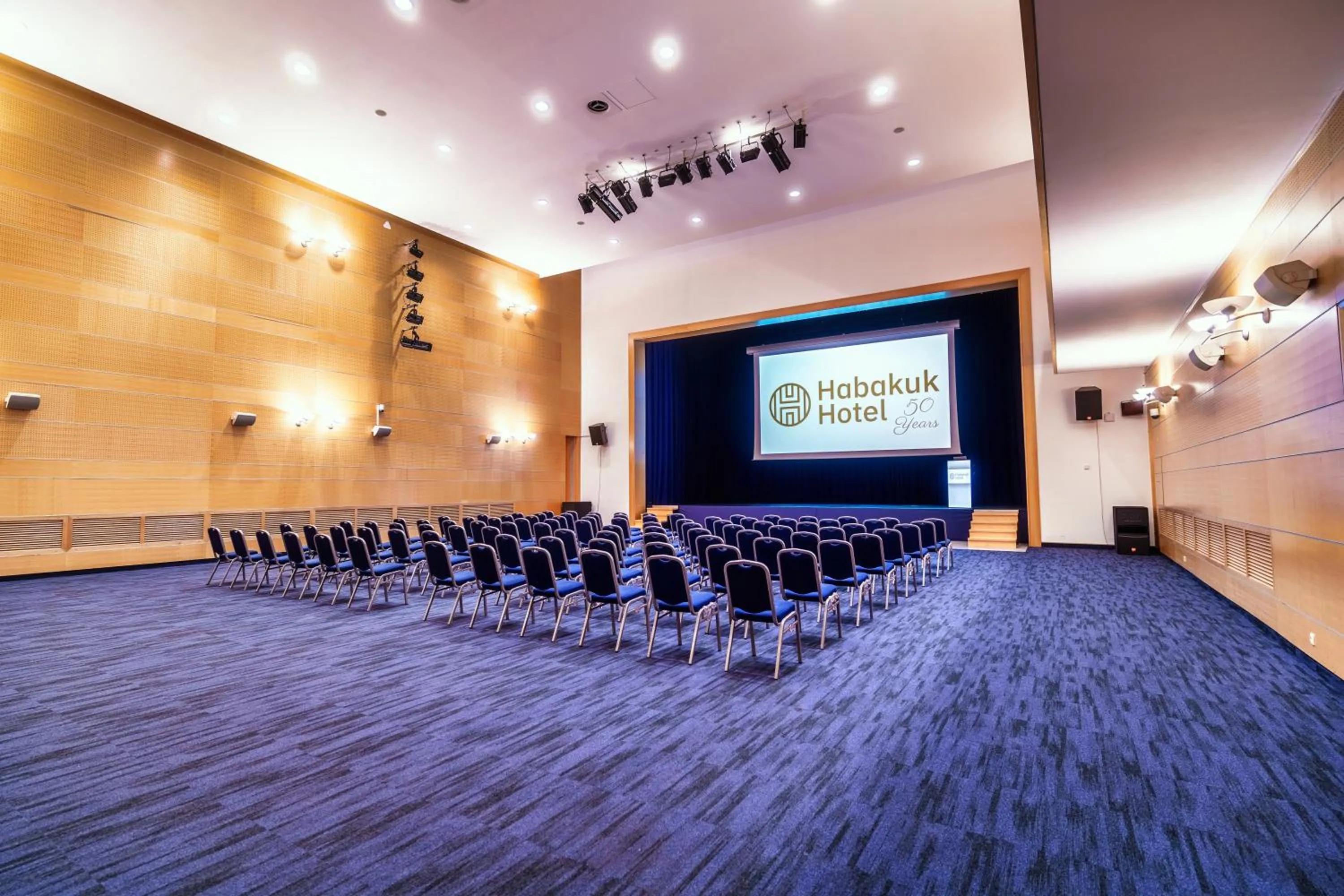 Meeting/conference room in HABAKUK Wellness & Event Hotel