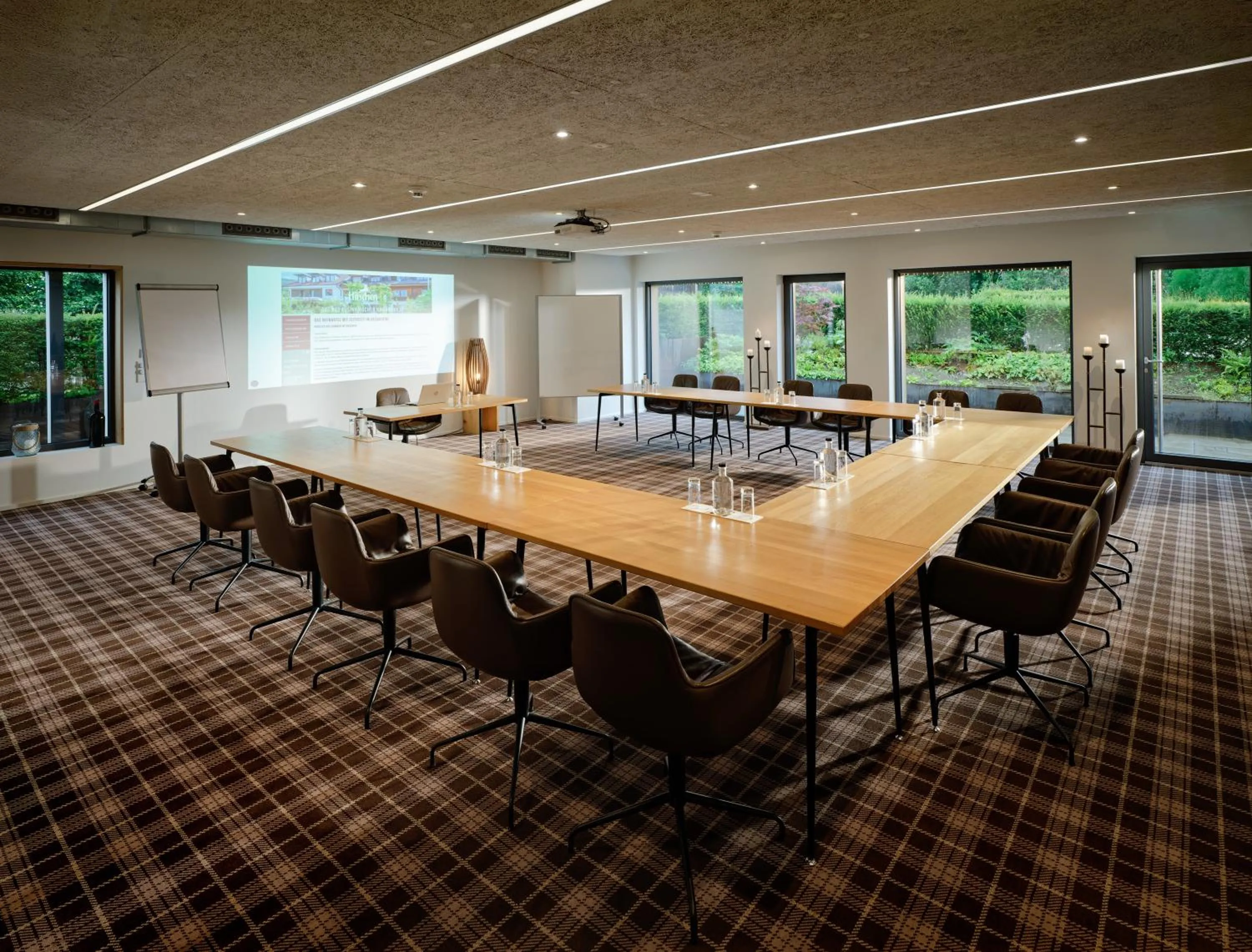 Meeting/conference room in Hirschen Erlinsbach Swiss Quality