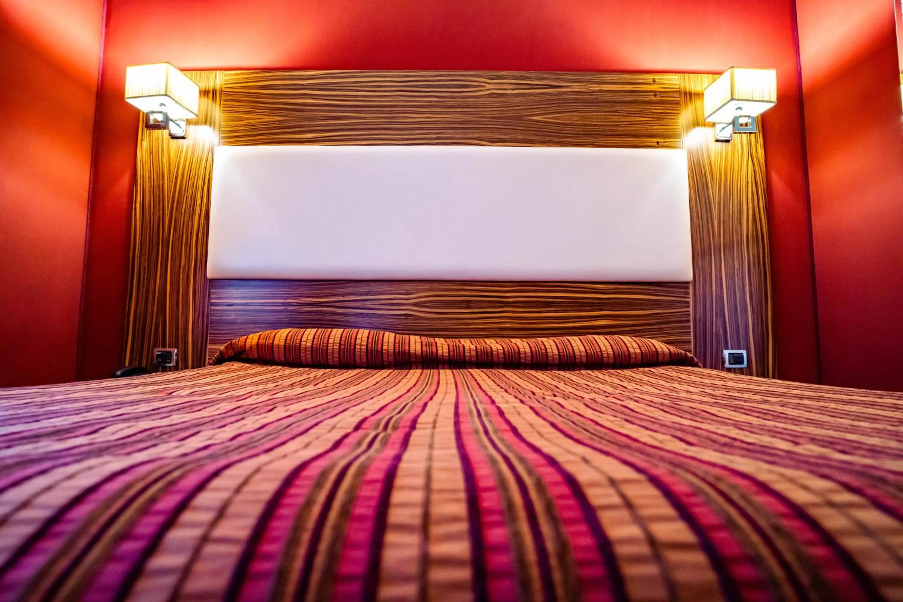 Bed in Marcantonio Hotel