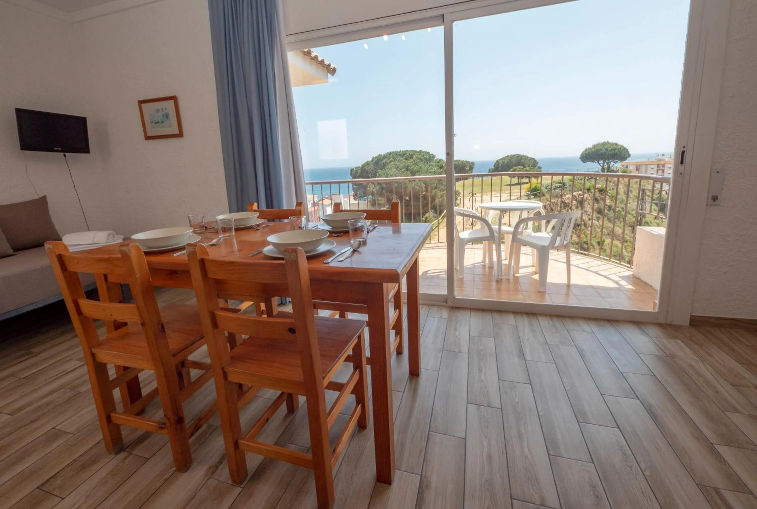 Dining area in Apartamentos AR Muntanya Mar
