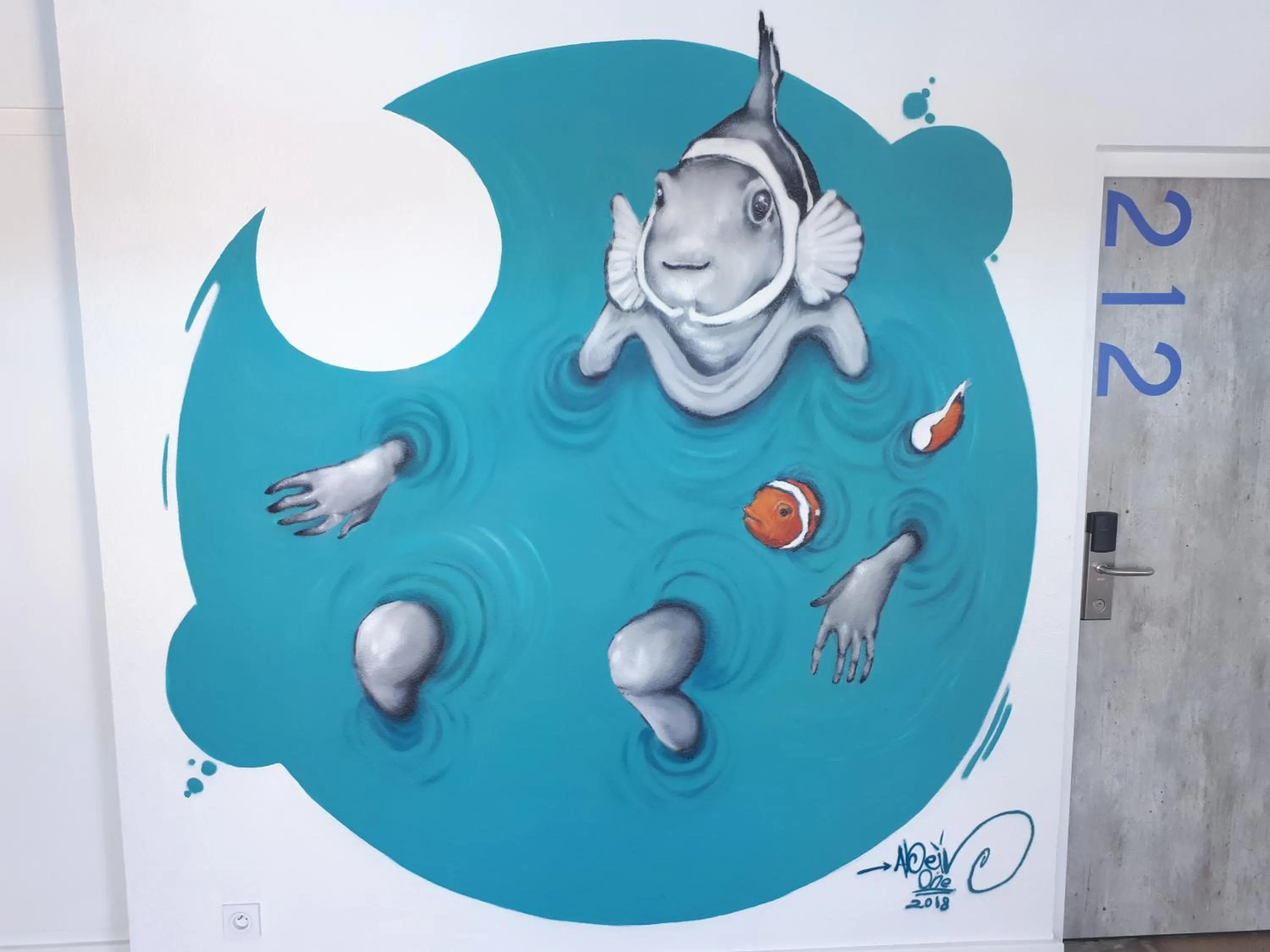 Decorative detail in Hôtel Le Grand Bleu