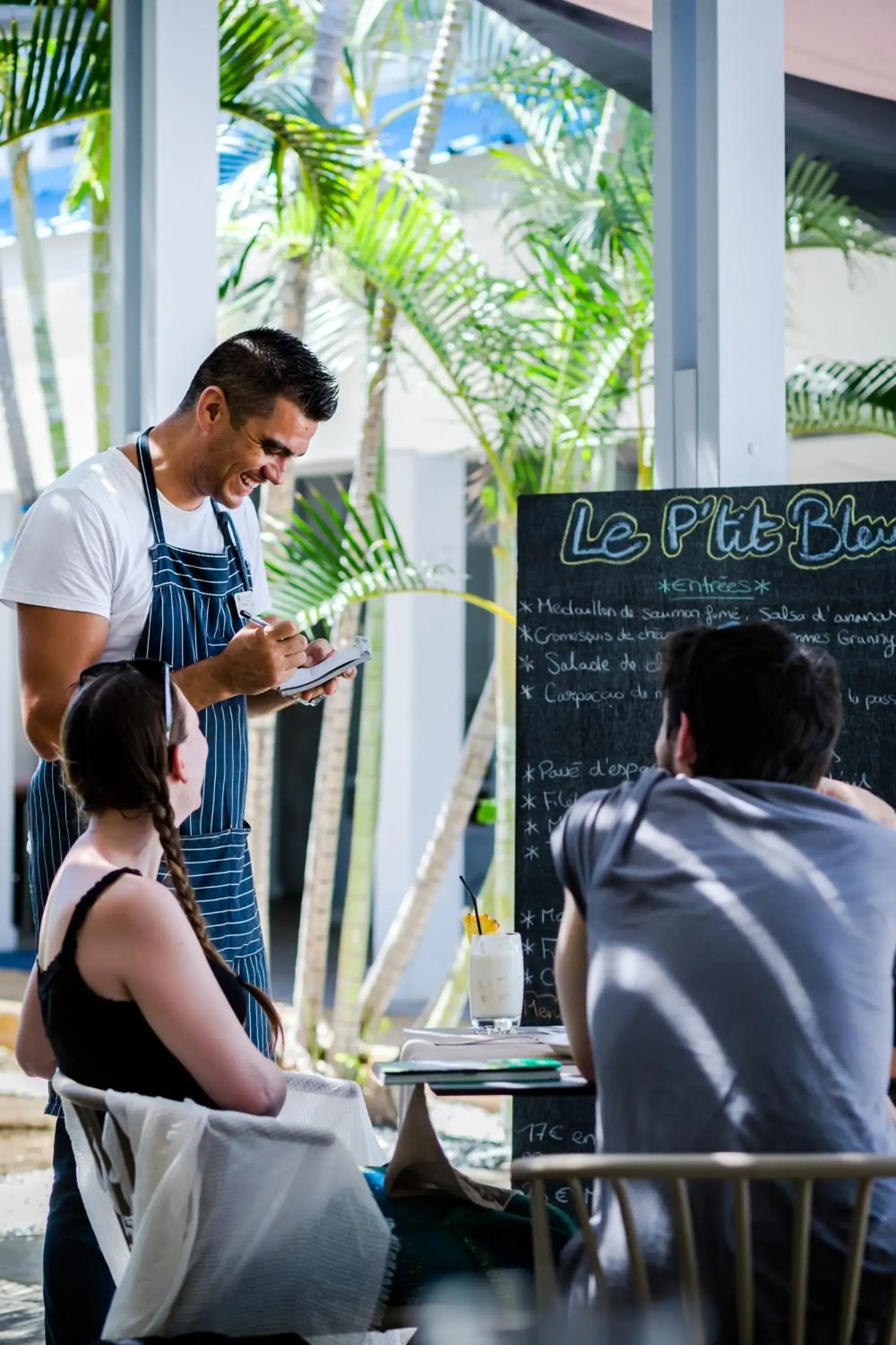 Restaurant/places to eat in Hôtel Le Grand Bleu Restaurant/places to eat in Hôtel Le Grand Bleu