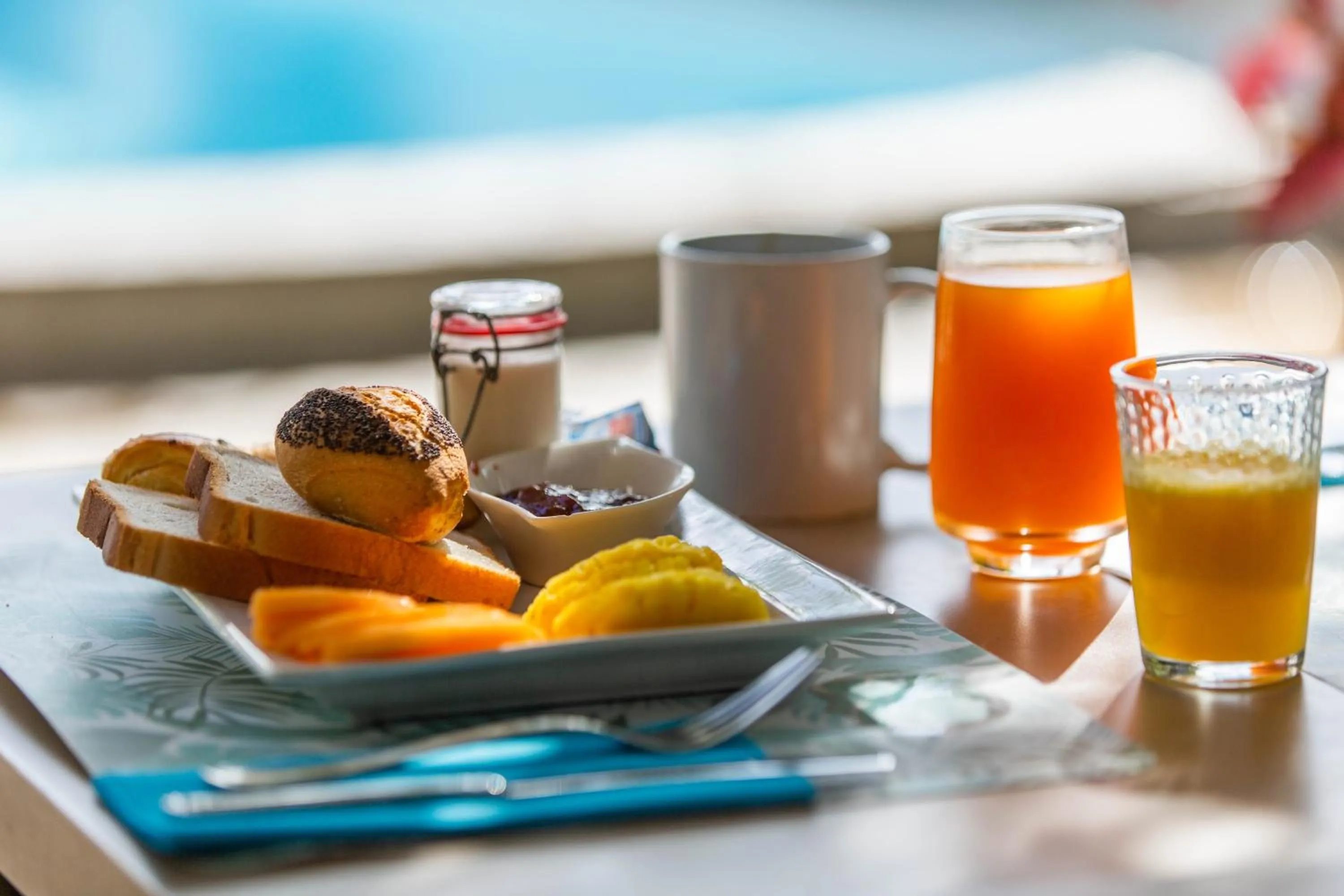 Breakfast in Hôtel Le Grand Bleu