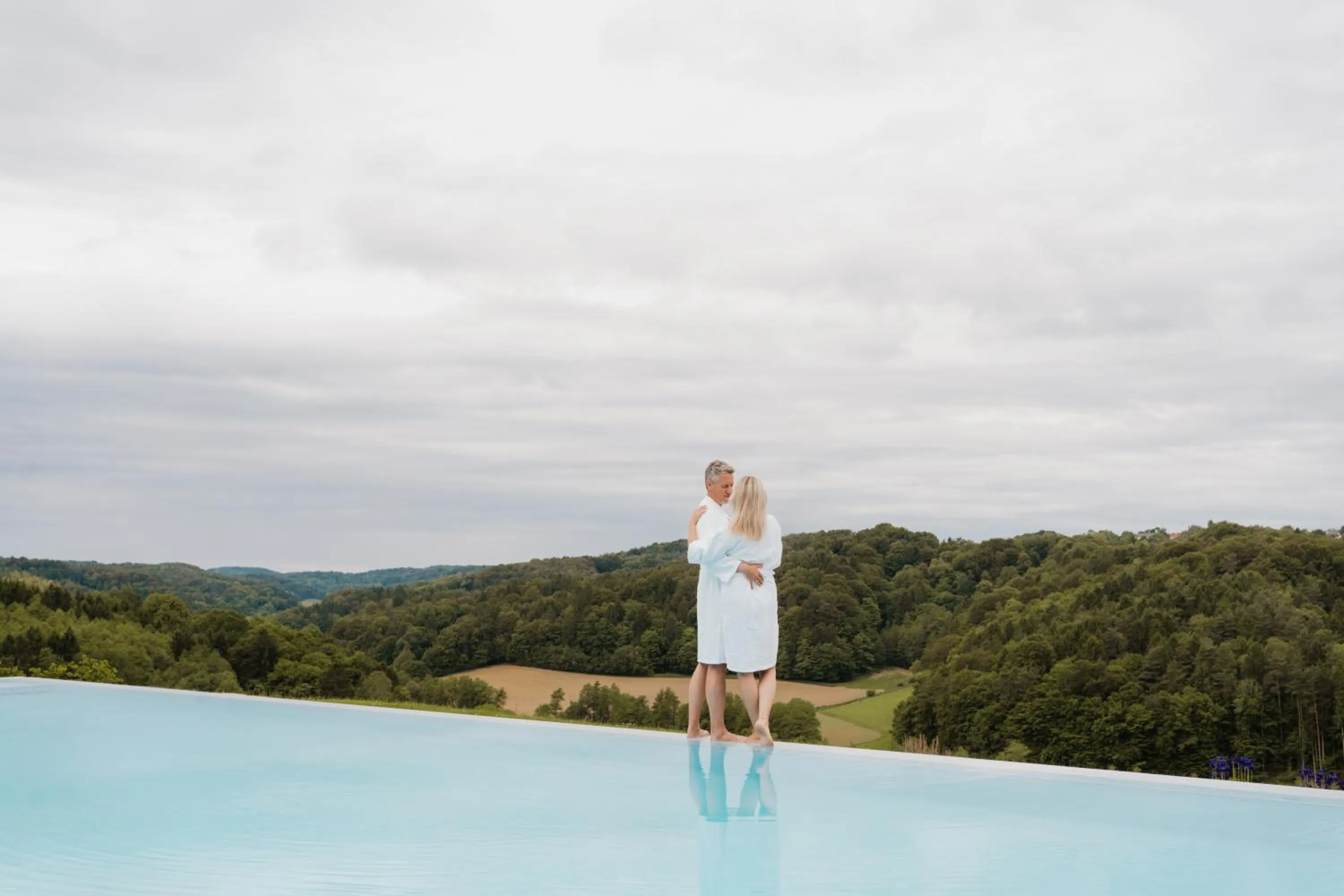Pool view in Das Eisenberg