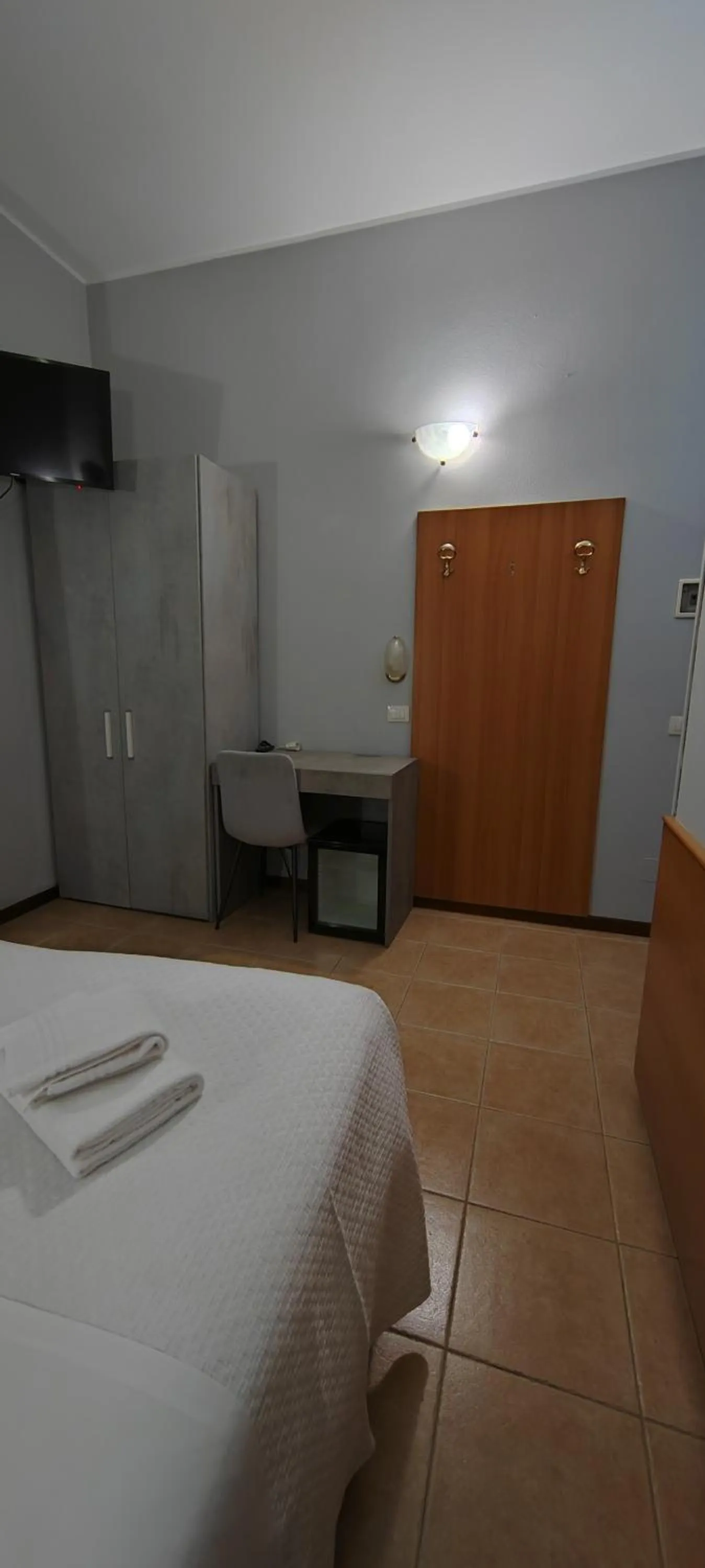 Bedroom, Bed in Hotel Nuovo Rondò