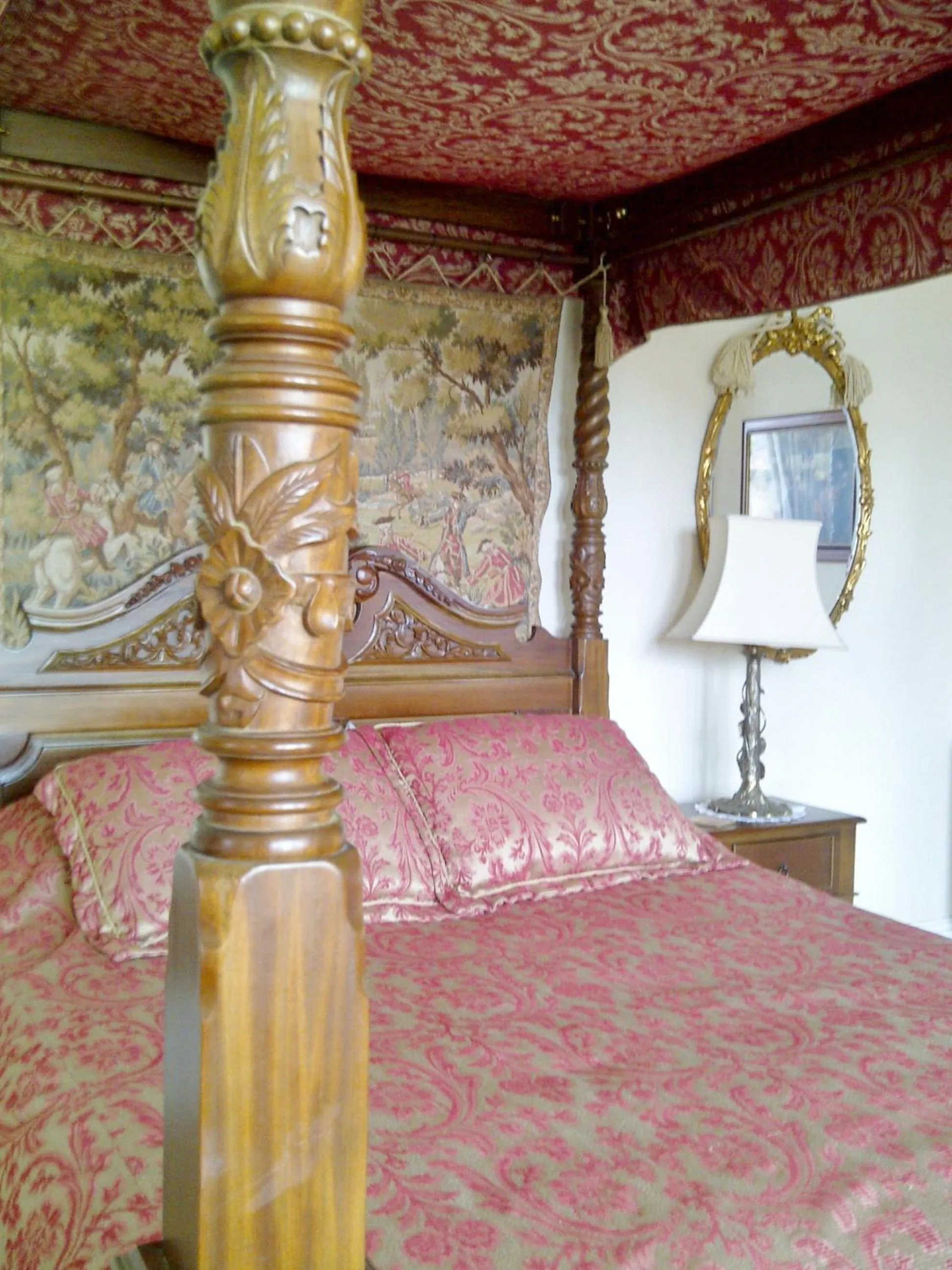 Bed in Beggar's Knap