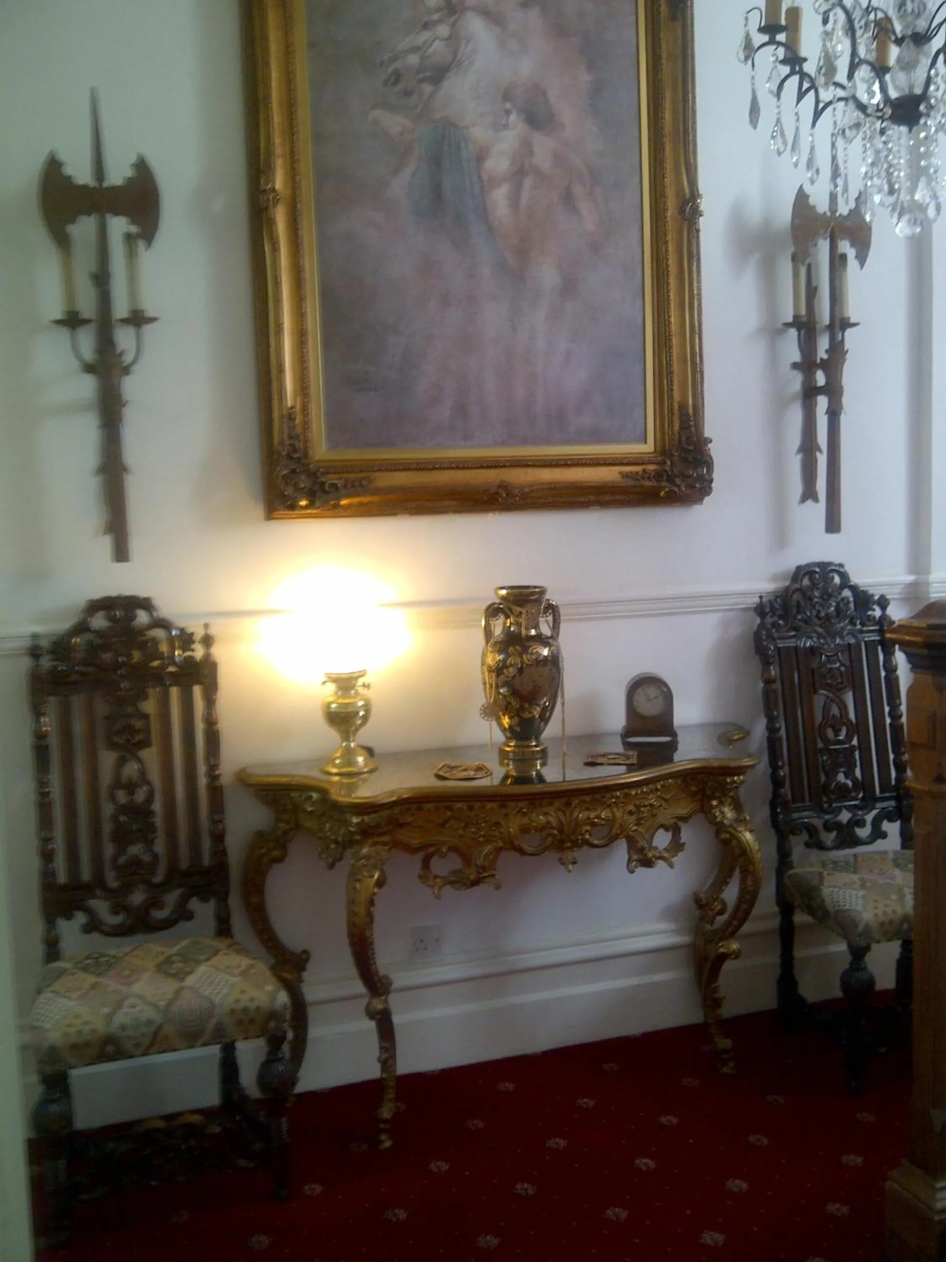 Decorative detail in Beggar's Knap