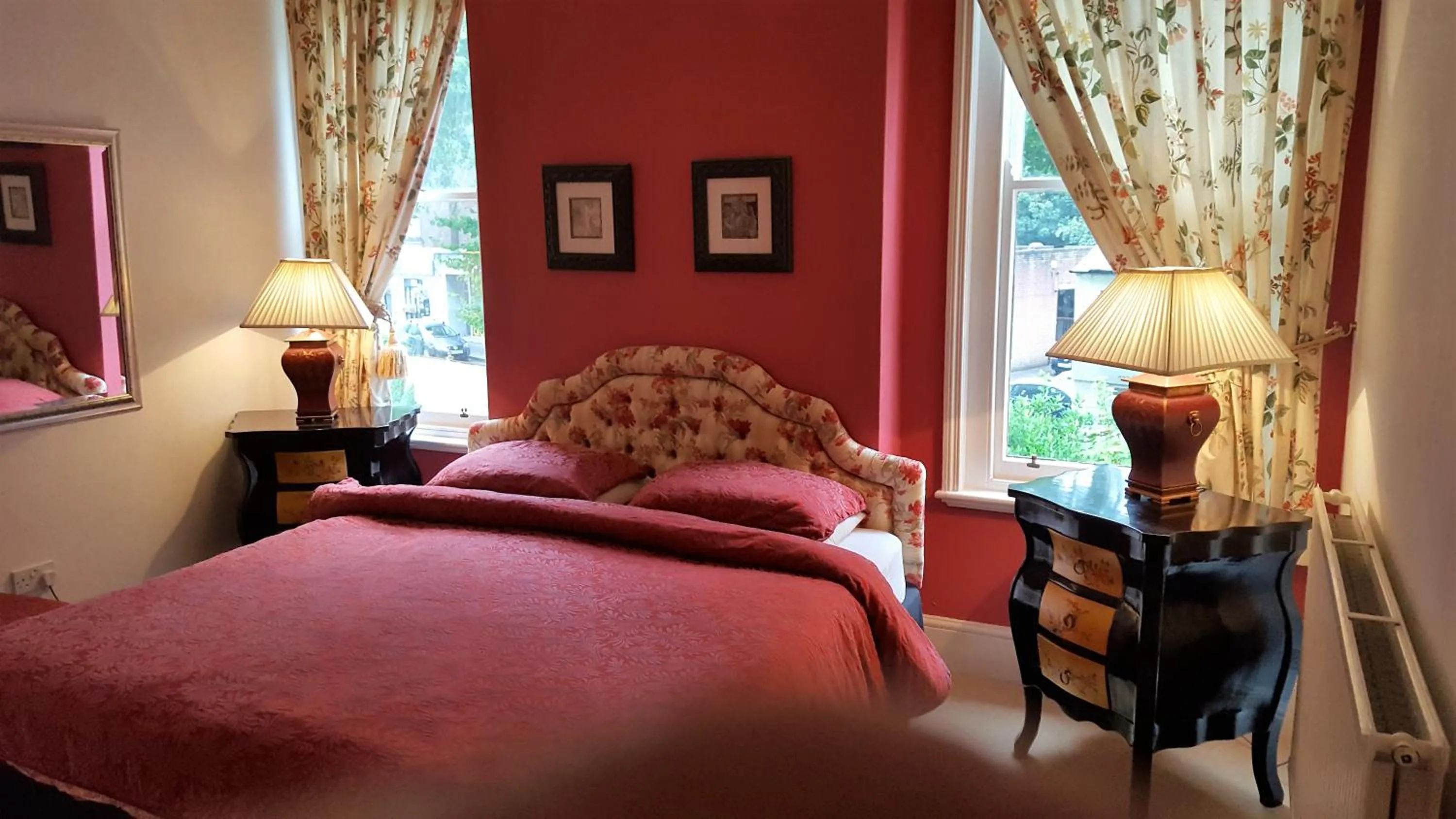 Bed in Beggar's Knap