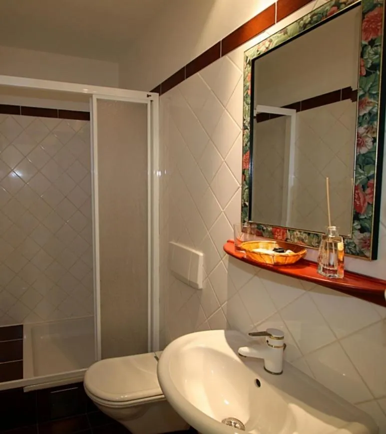 Bathroom in Hotel Pension Alte Mühle