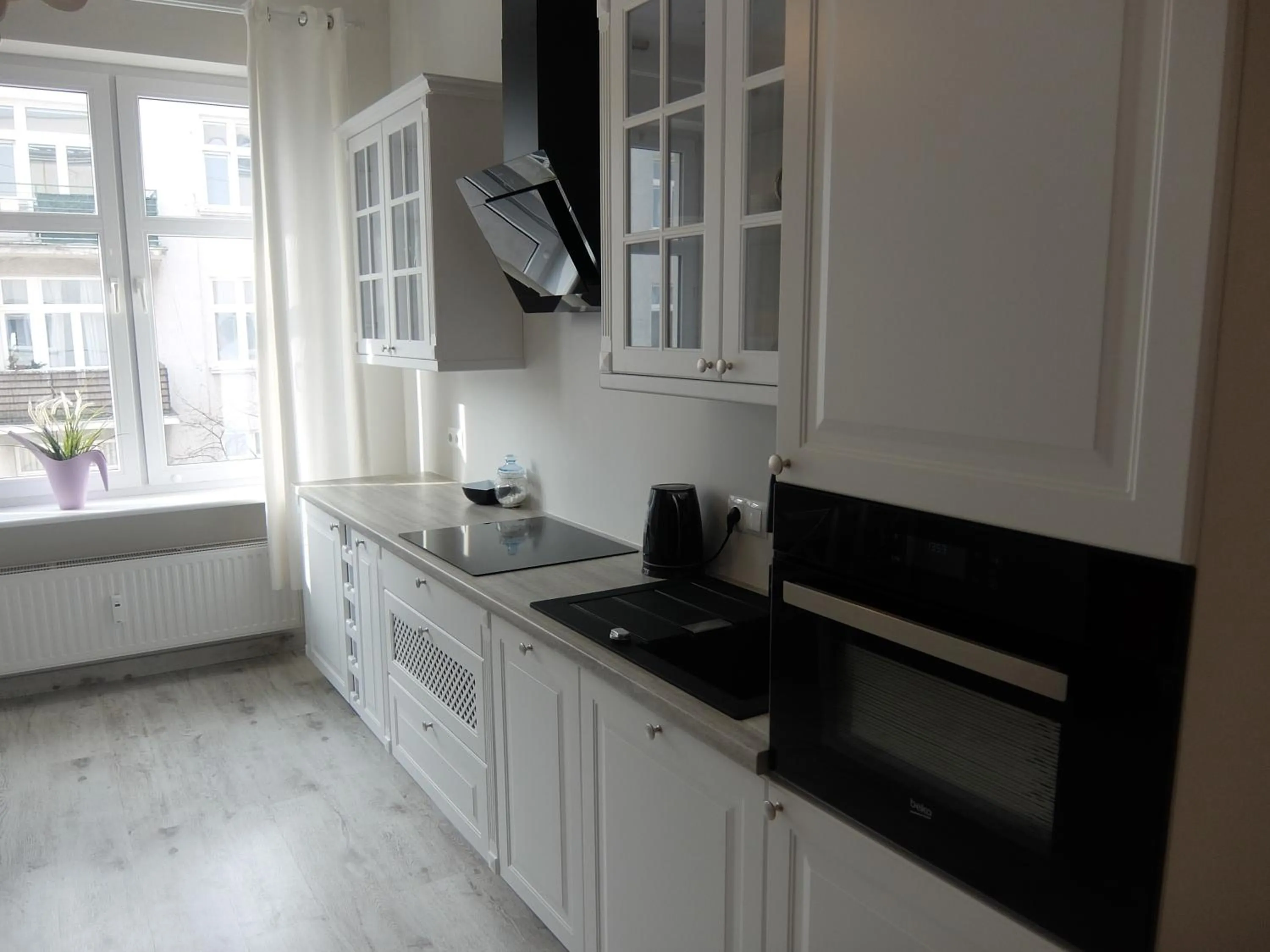Kitchen or kitchenette in Baltic Rent - Skwer Kościuszki 12