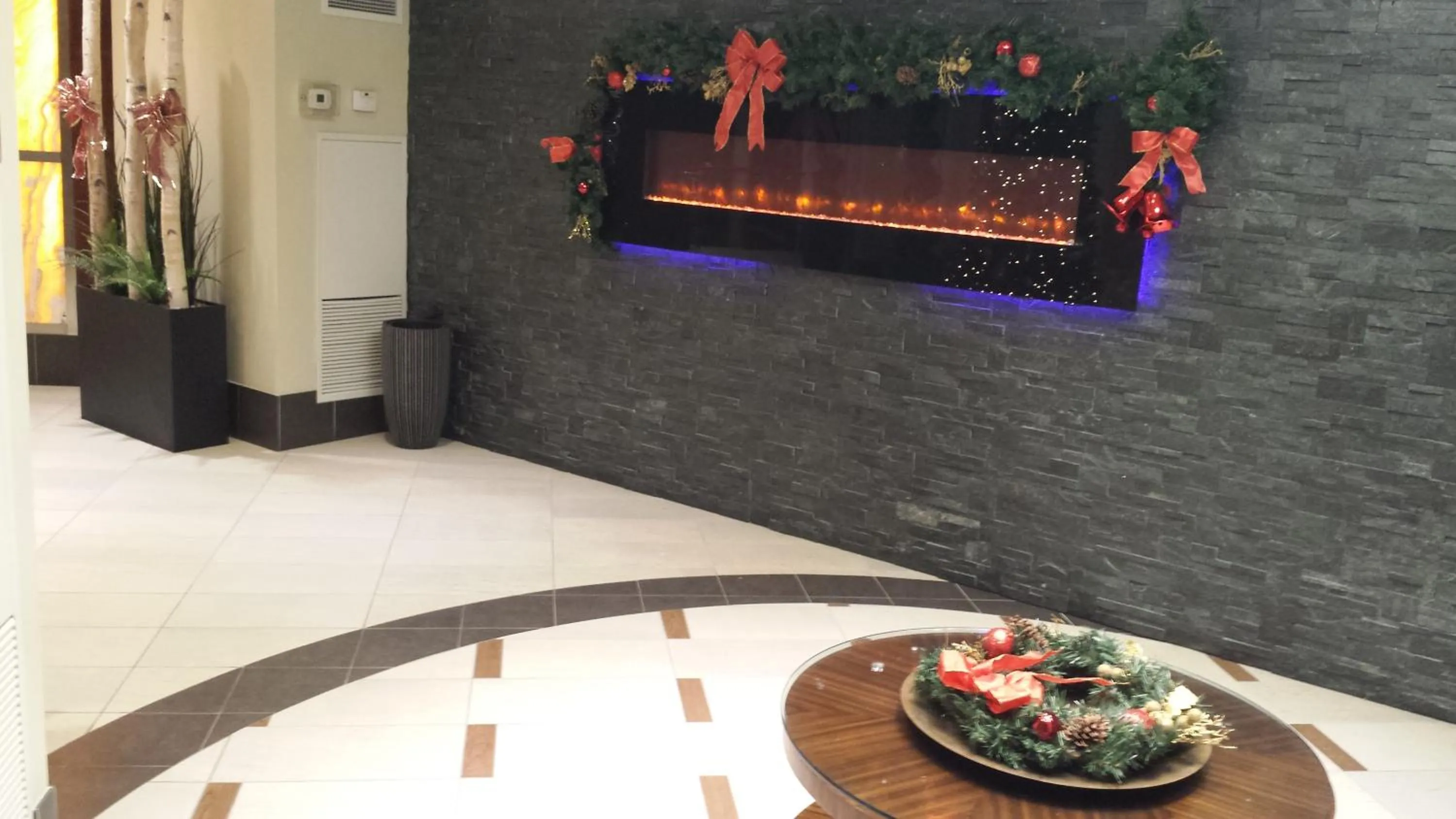 2 BEDROOM 2 Bathroom Best Value Prime Location in Missisauga