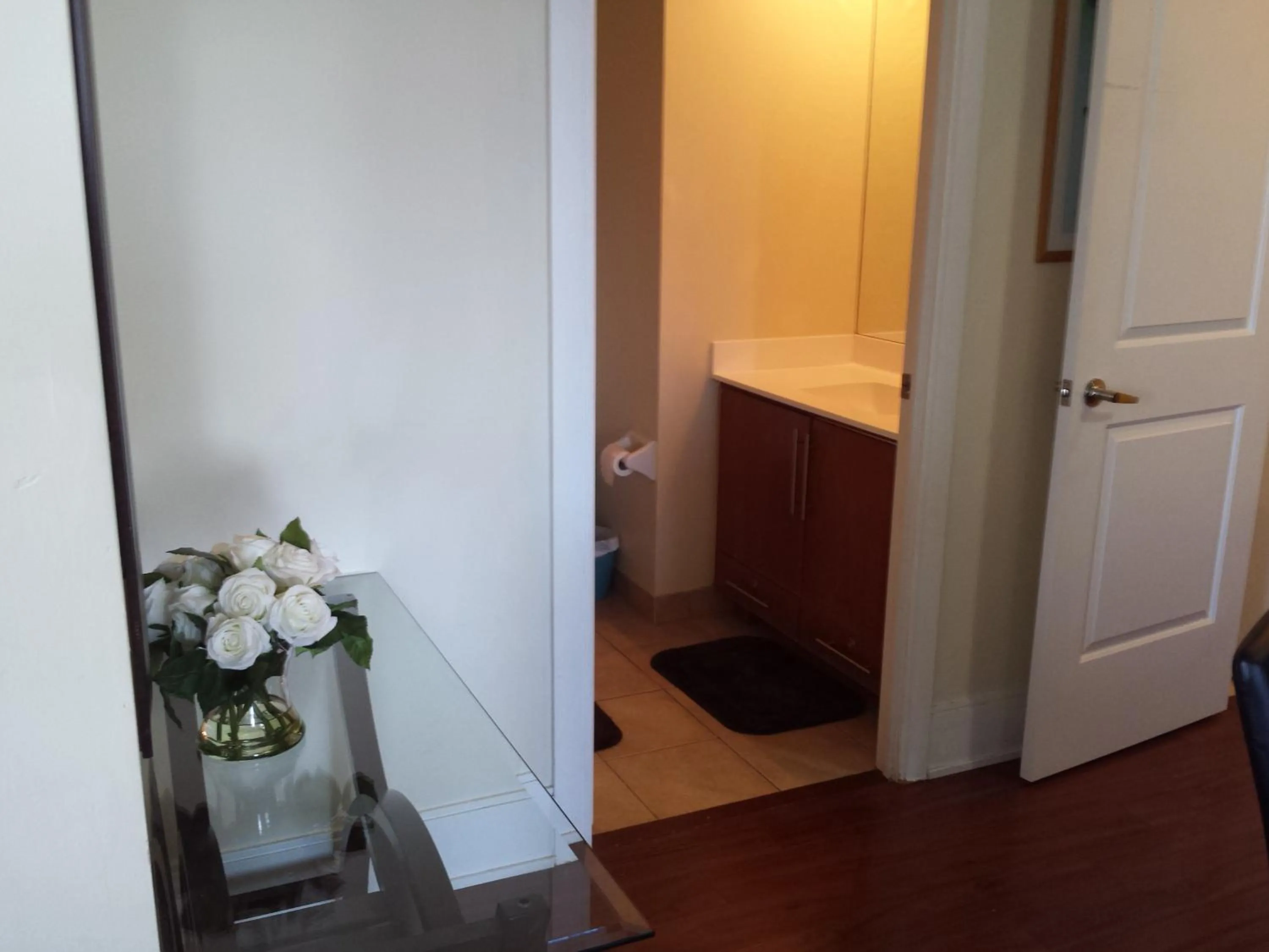 2 BEDROOM 2 Bathroom Best Value Prime Location in Missisauga
