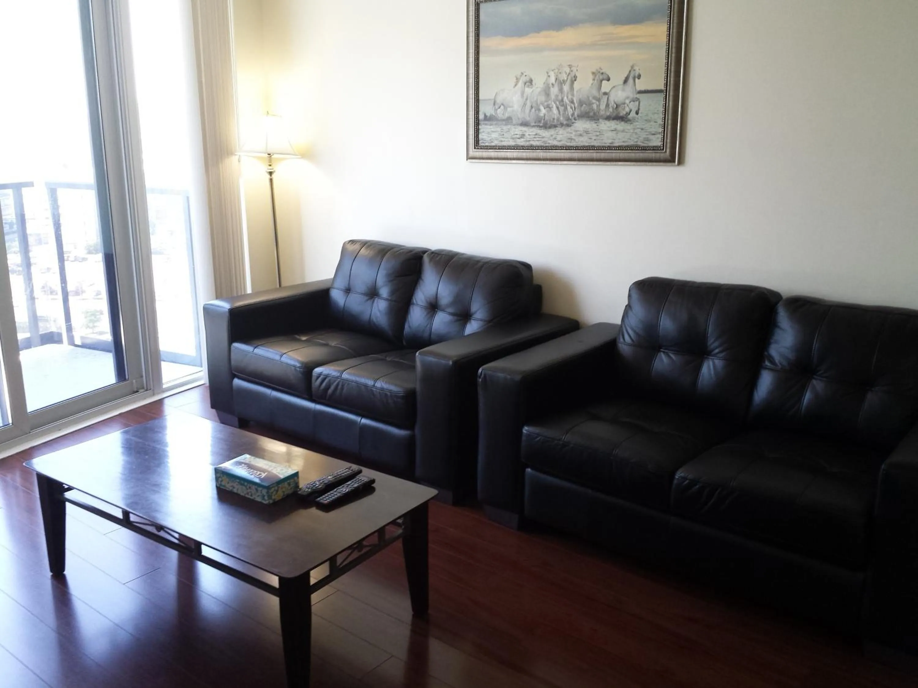 2 BEDROOM 2 Bathroom Best Value Prime Location in Missisauga