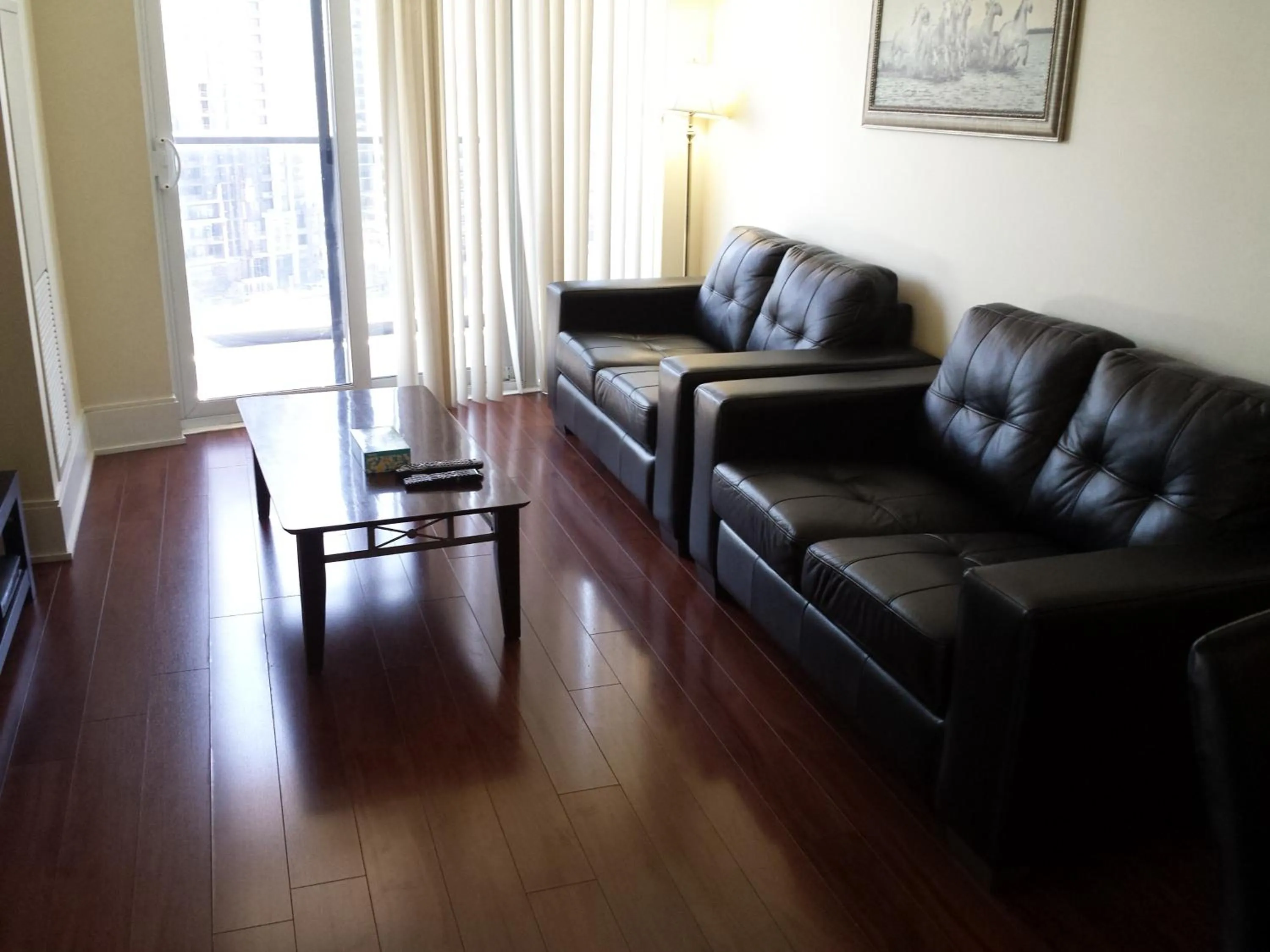 2 BEDROOM 2 Bathroom Best Value Prime Location in Missisauga