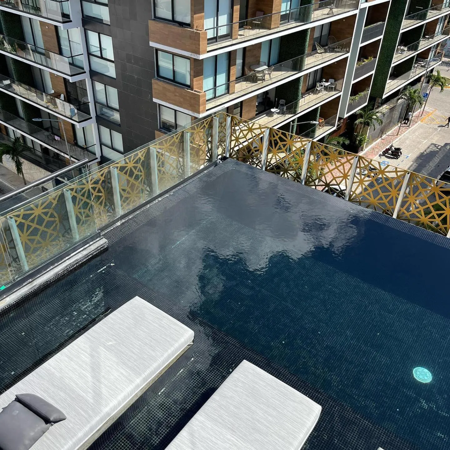 Swimming pool in IT Boutique Hotel & Restaurant