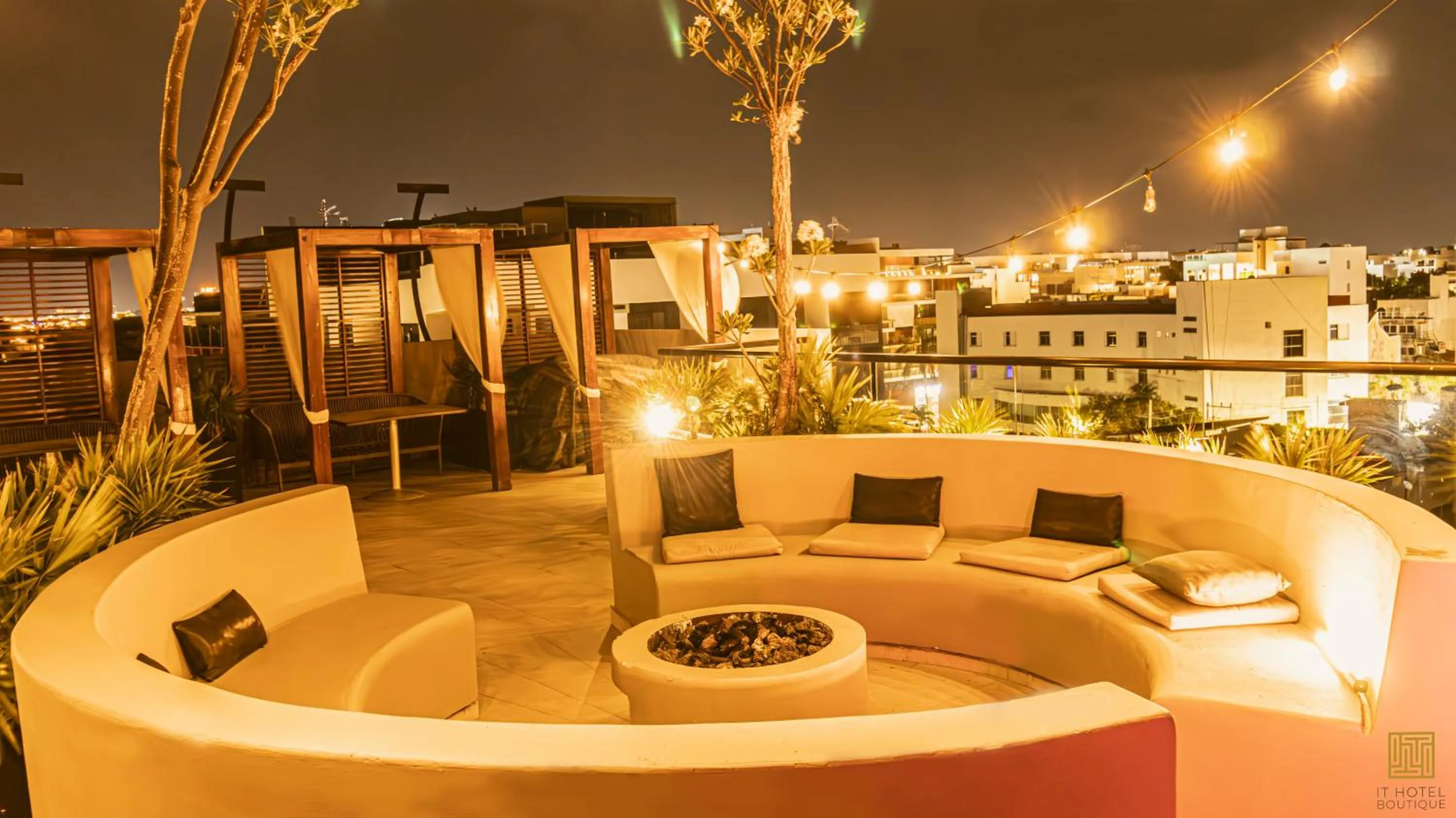 Patio in IT Boutique Hotel & Restaurant