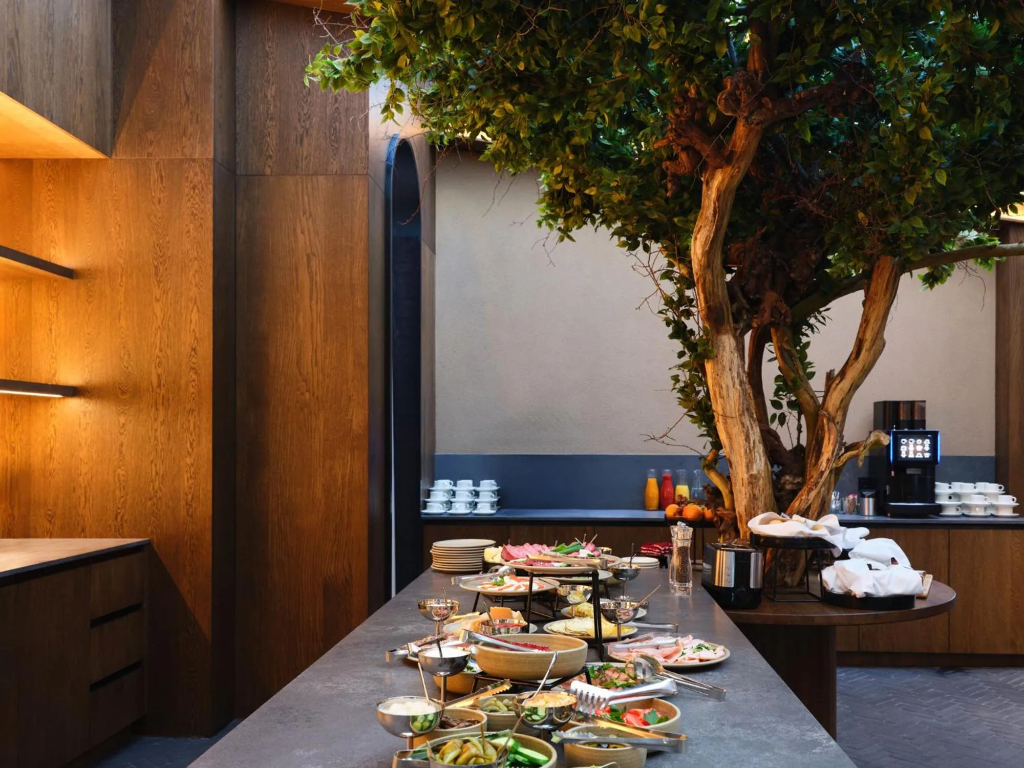 Restaurant/places to eat in Hotel Reja, a Member of Design Hotels