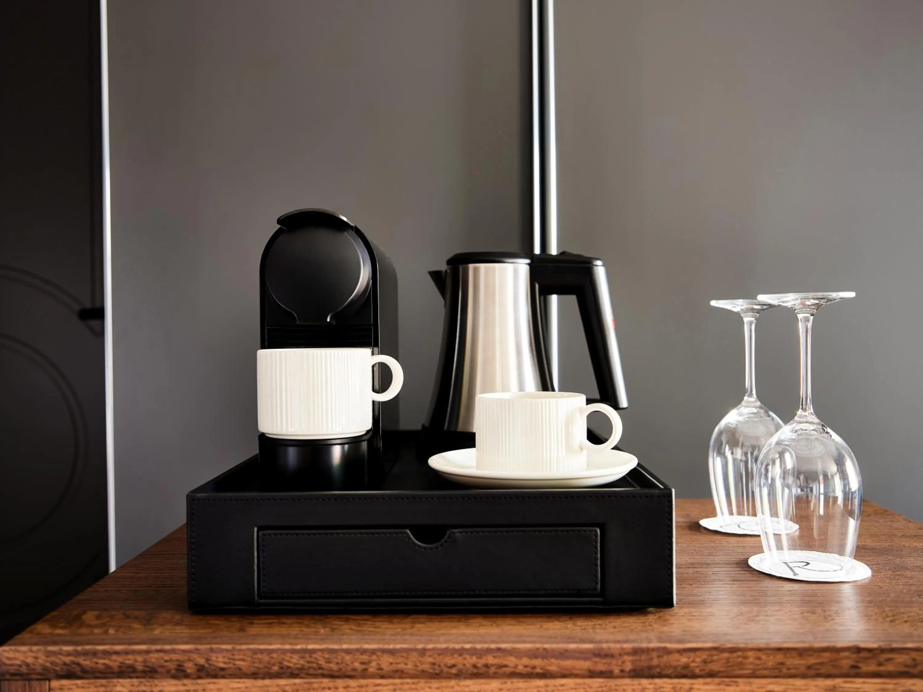 Coffee/tea facilities in Hotel Reja, a Member of Design Hotels