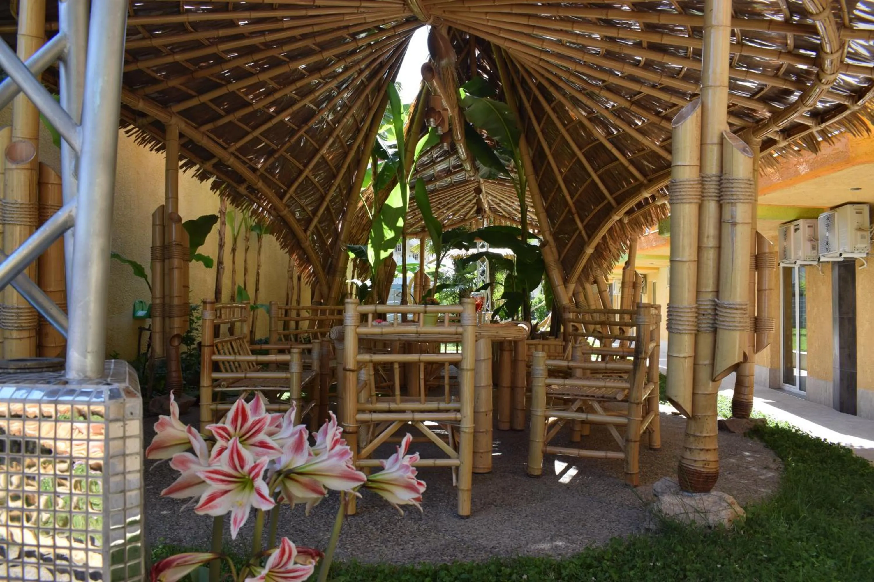 Garden in Lilalo Ηotel