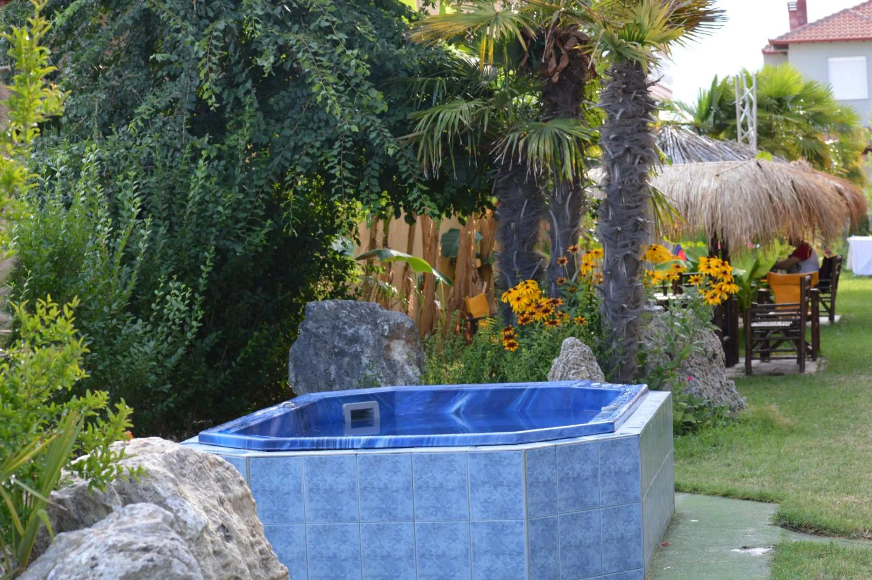 Garden in Lilalo Ηotel