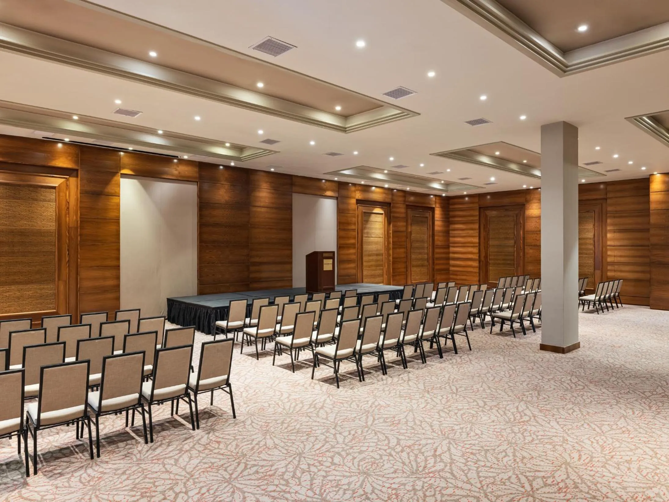 Meeting/conference room in Miraflores Park, A Belmond Hotel, Lima