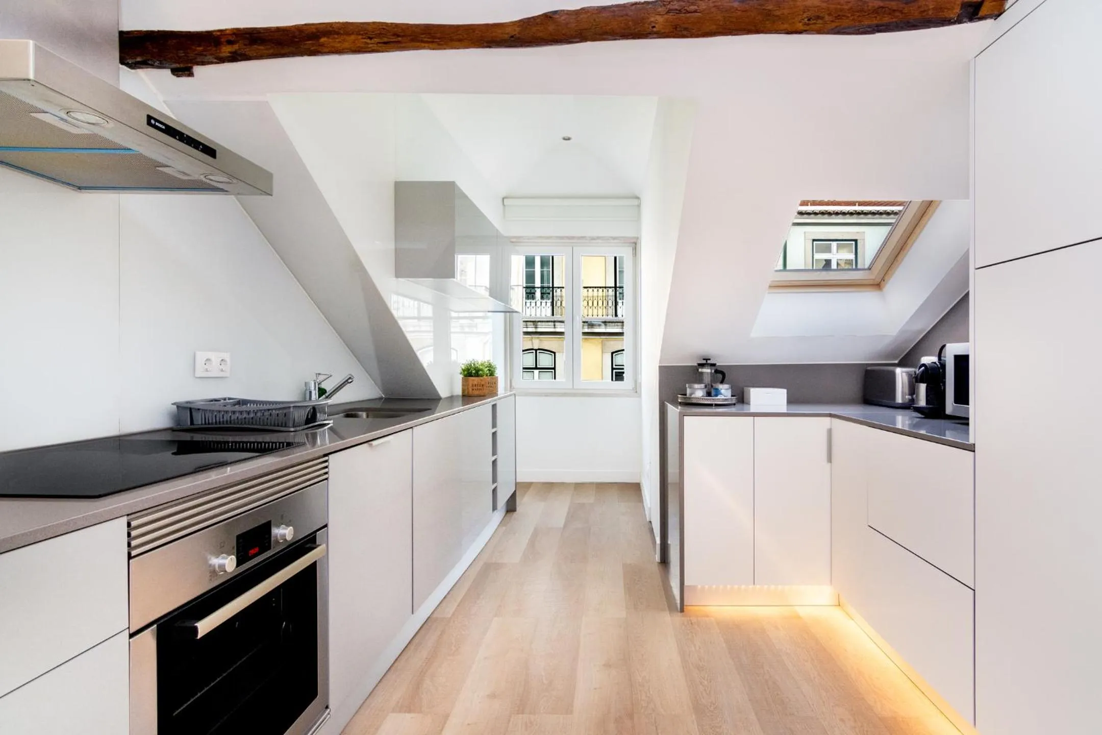 Kitchen or kitchenette in WHome | Madalena Downtown Luxury Duplex