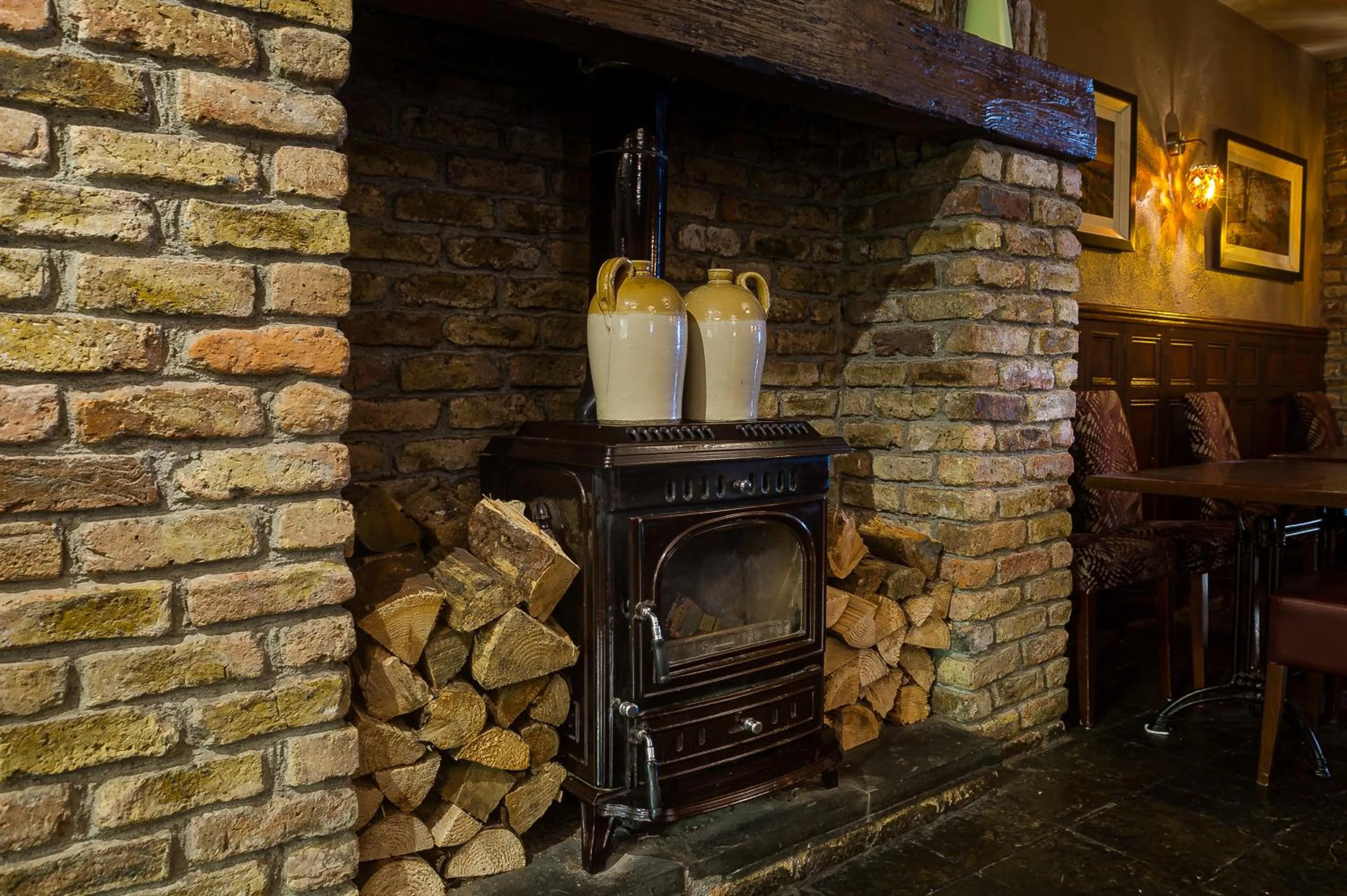 Restaurant/places to eat in The Carraig Hotel