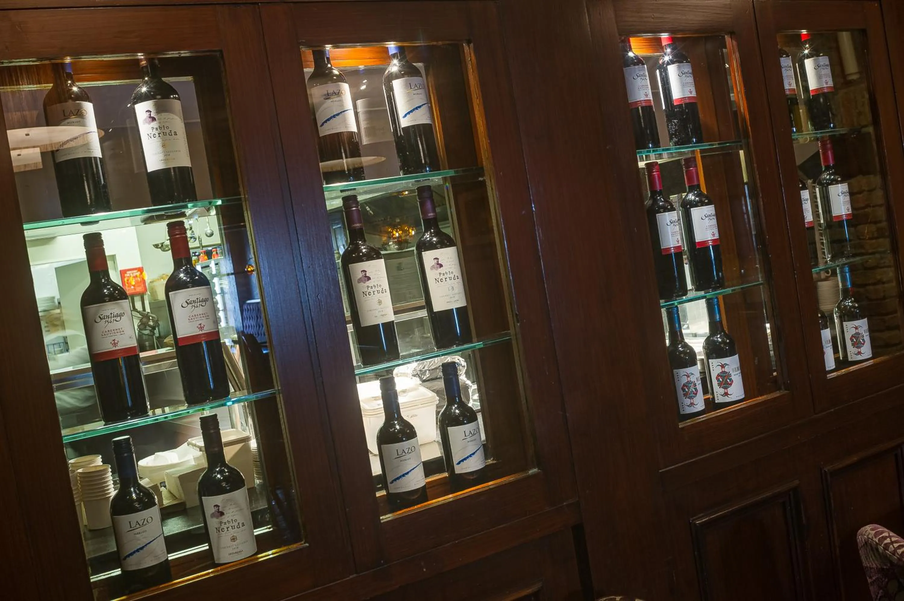 Drinks in The Carraig Hotel