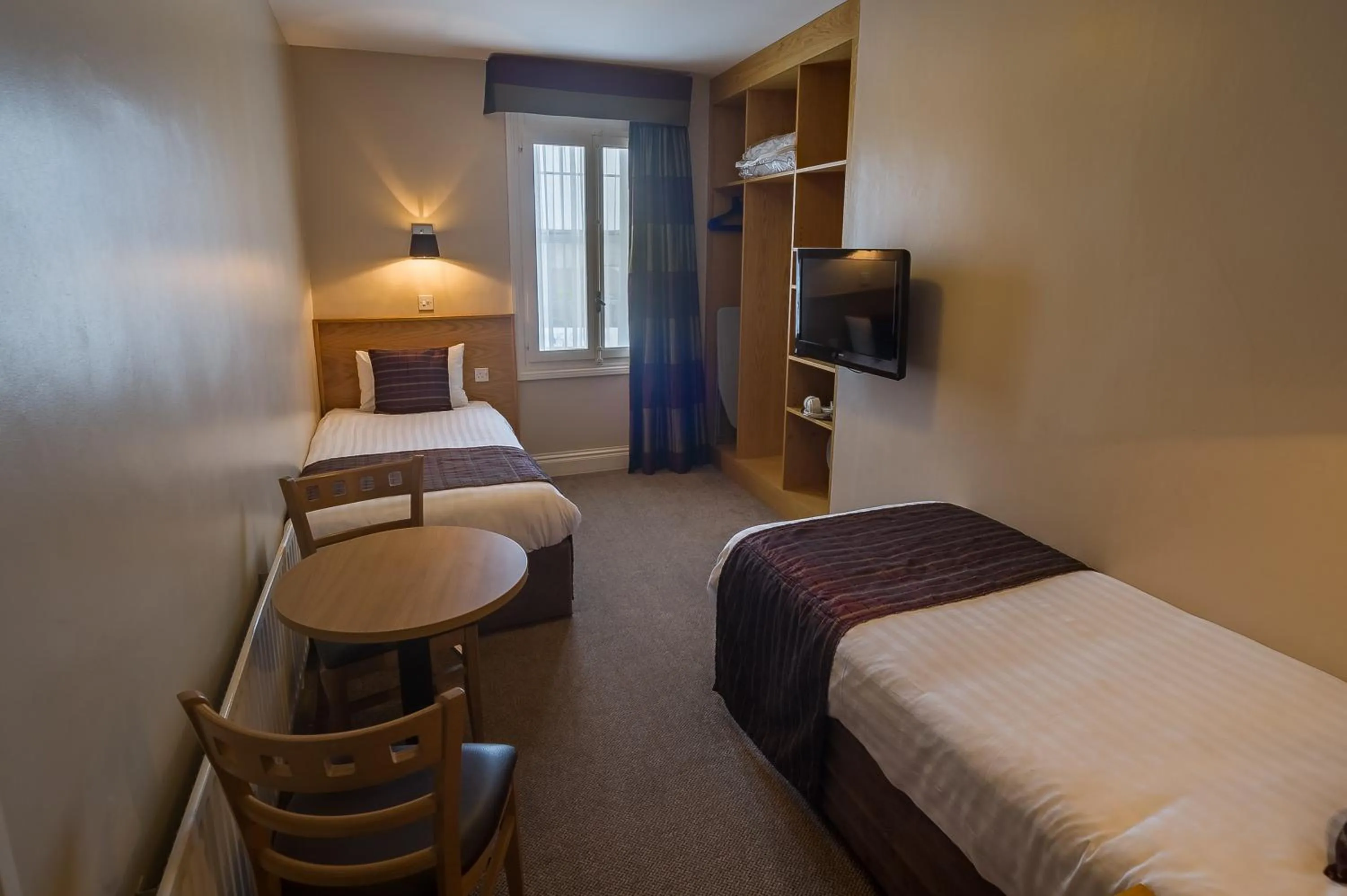 Bed in The Carraig Hotel