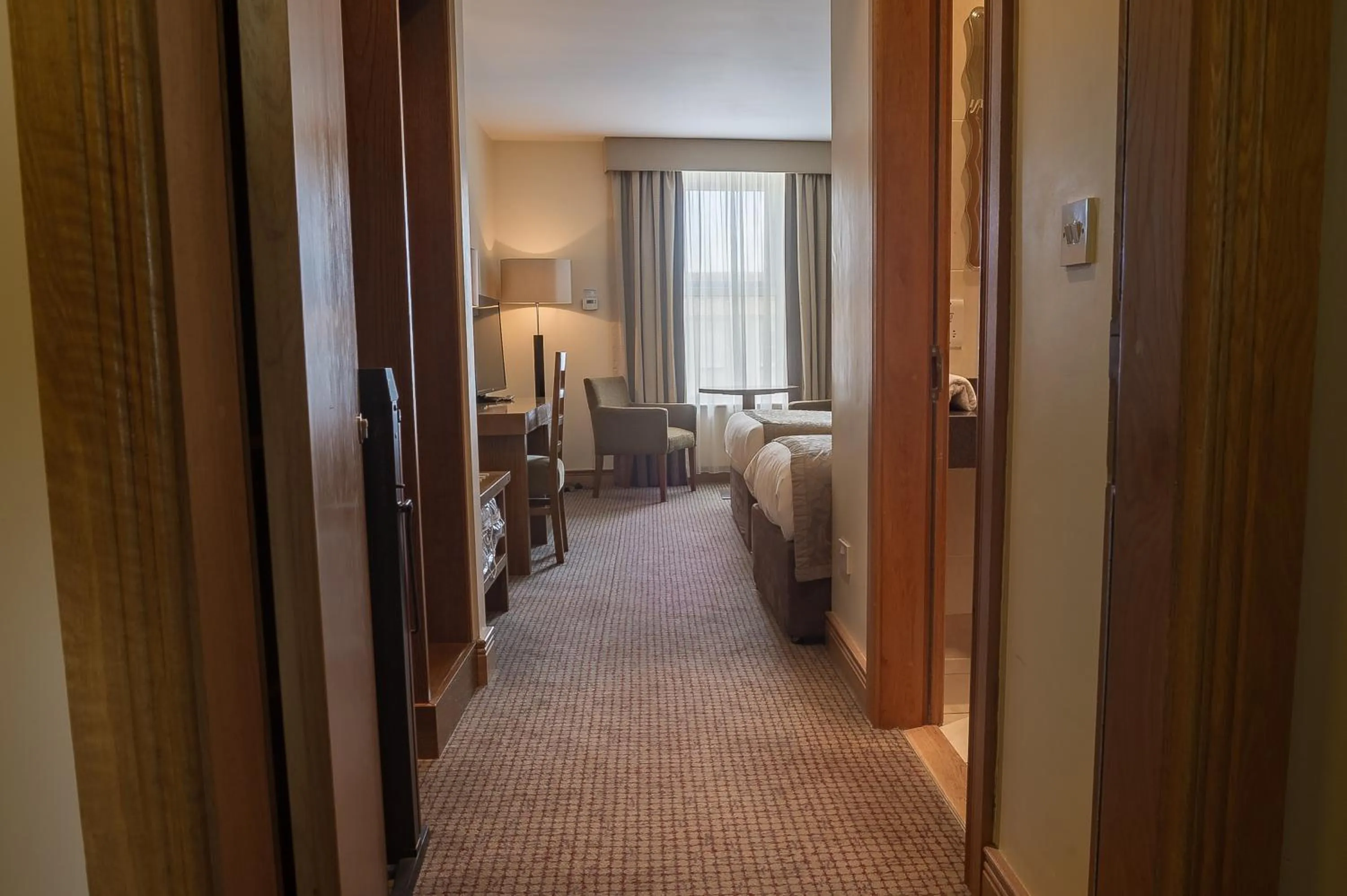 Bedroom, Bed in The Carraig Hotel