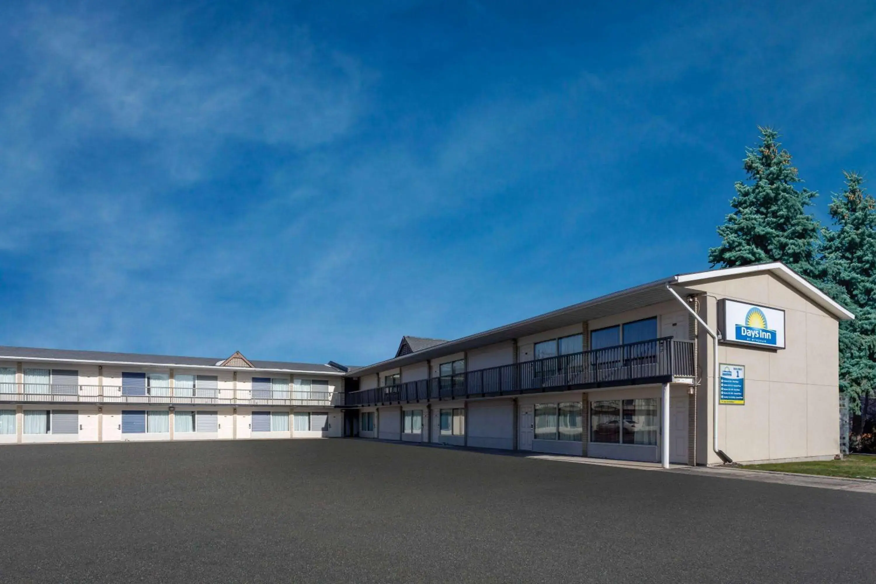 Property building in Days Inn by Wyndham Birch Run Property building in Days Inn by Wyndham Birch Run