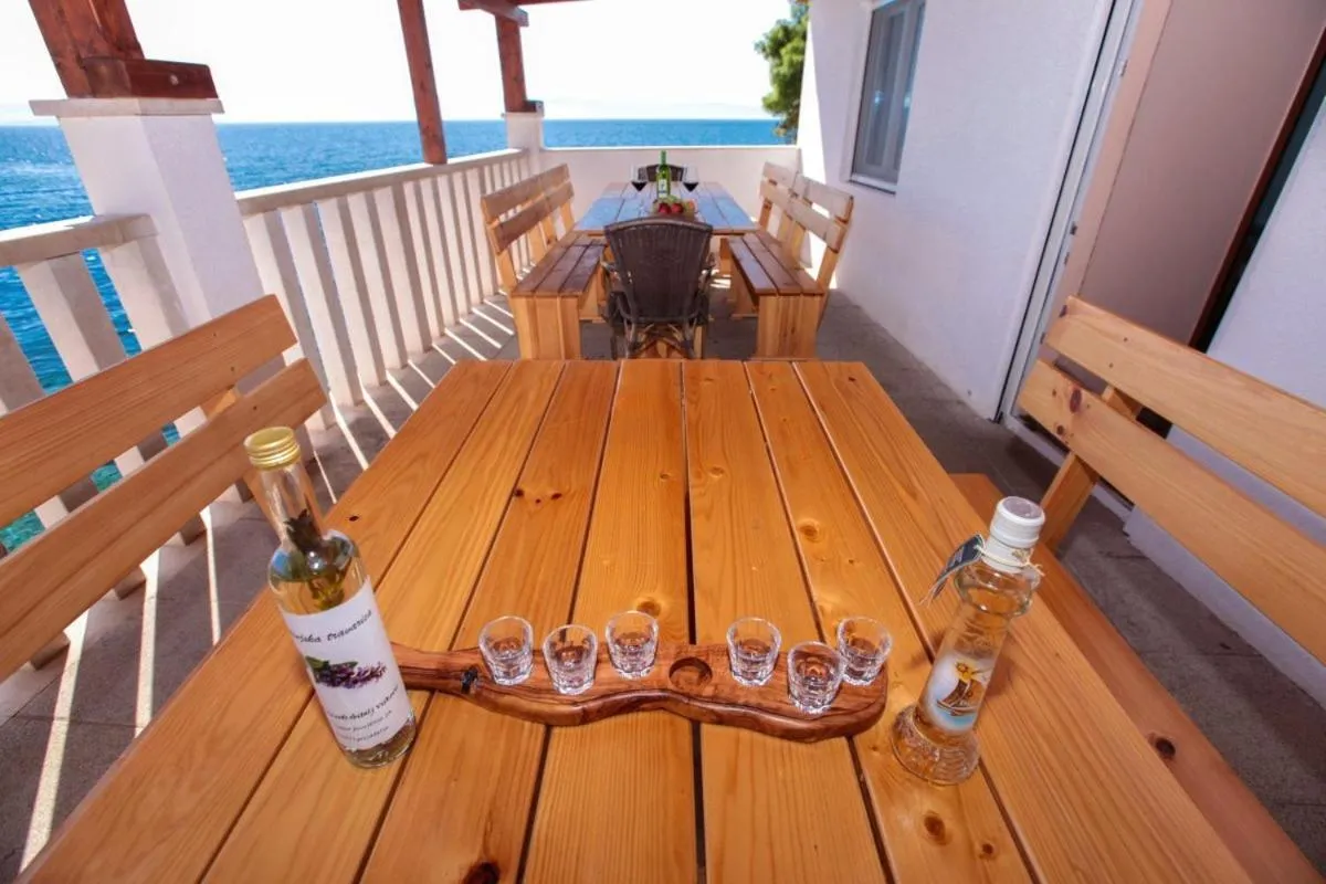 Balcony/Terrace in Robinson Anastazia