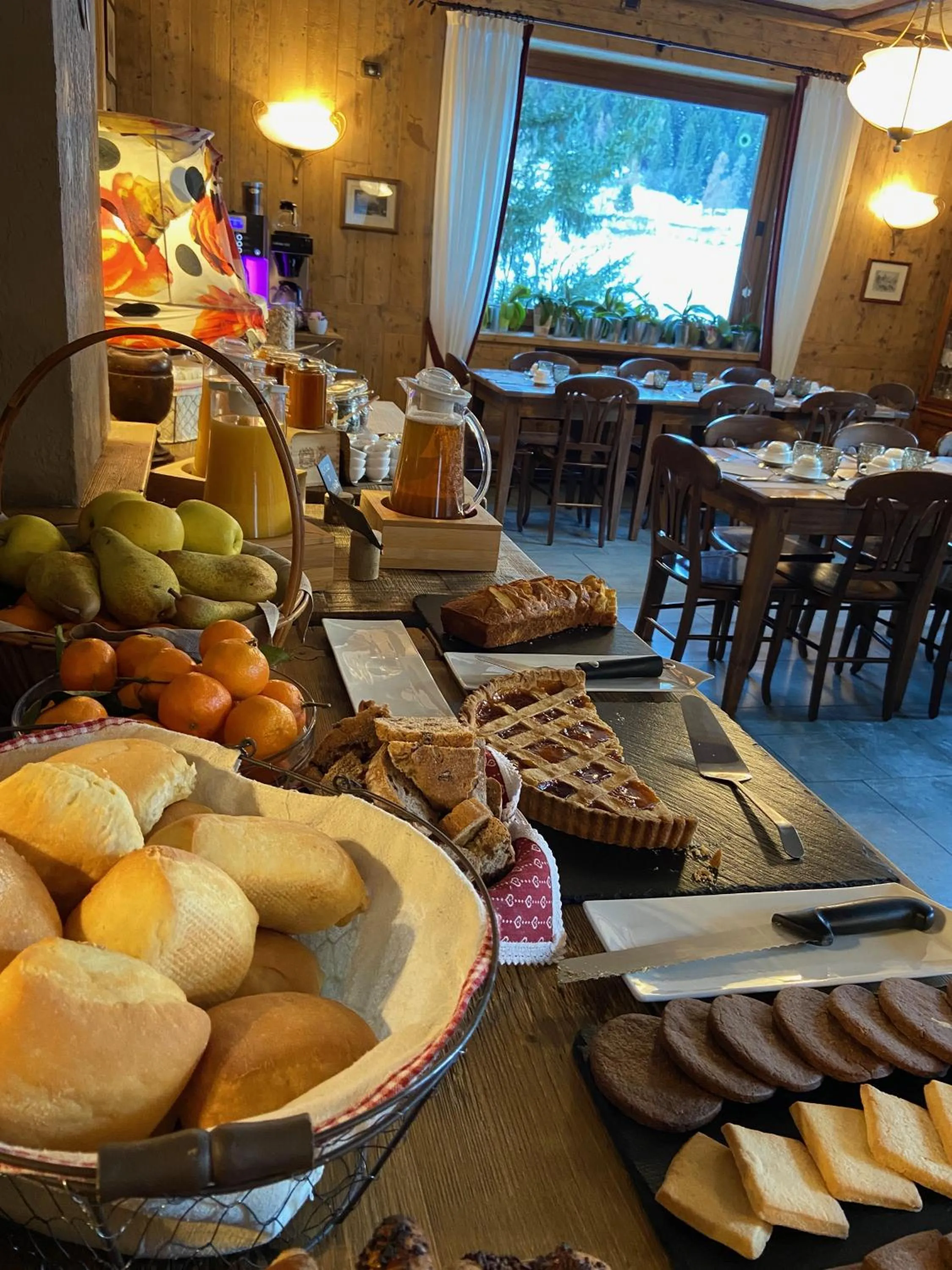 Restaurant/places to eat in Laghetto Alpine Hotel & Restaurant