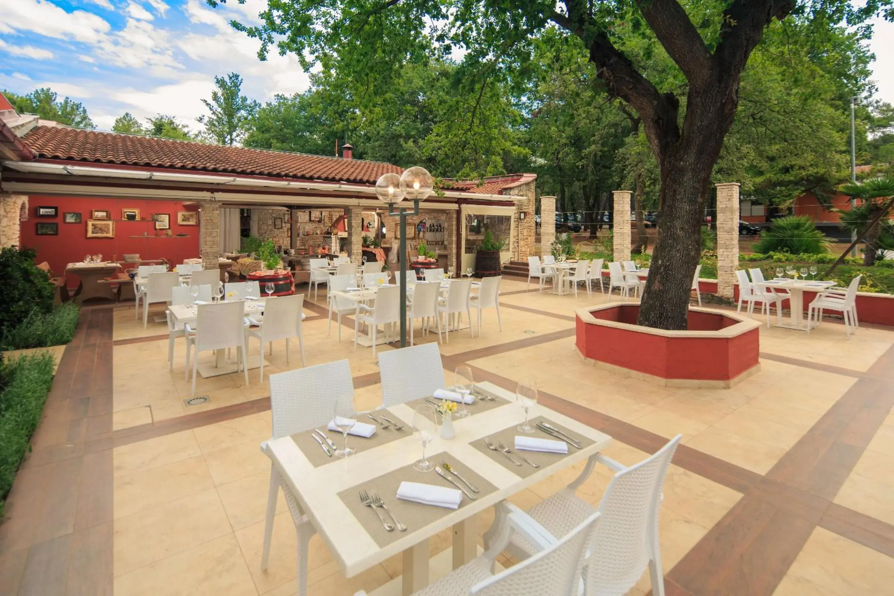 Restaurant/places to eat in Apartments Amfora Plava Laguna Restaurant/places to eat in Apartments Amfora Plava Laguna