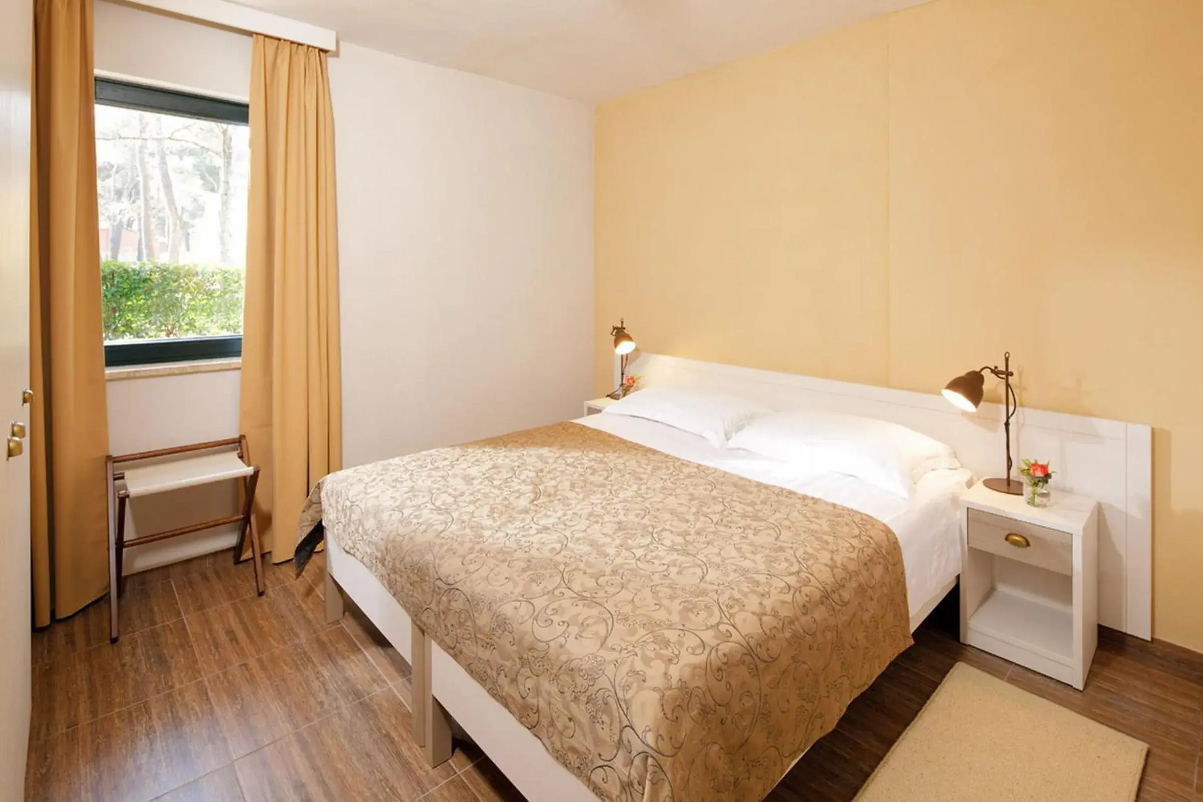 Bed in Apartments Amfora Plava Laguna Bed in Apartments Amfora Plava Laguna