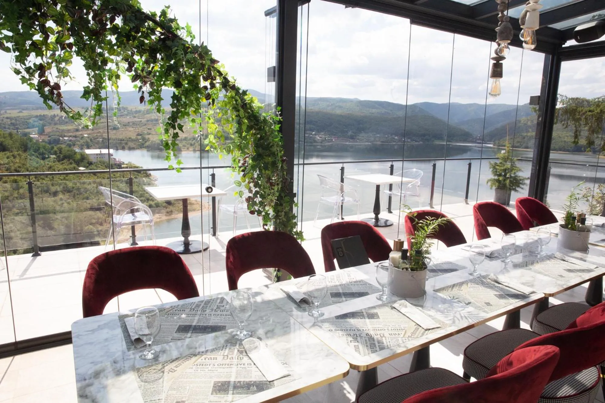 Restaurant/places to eat in Motel Cincis