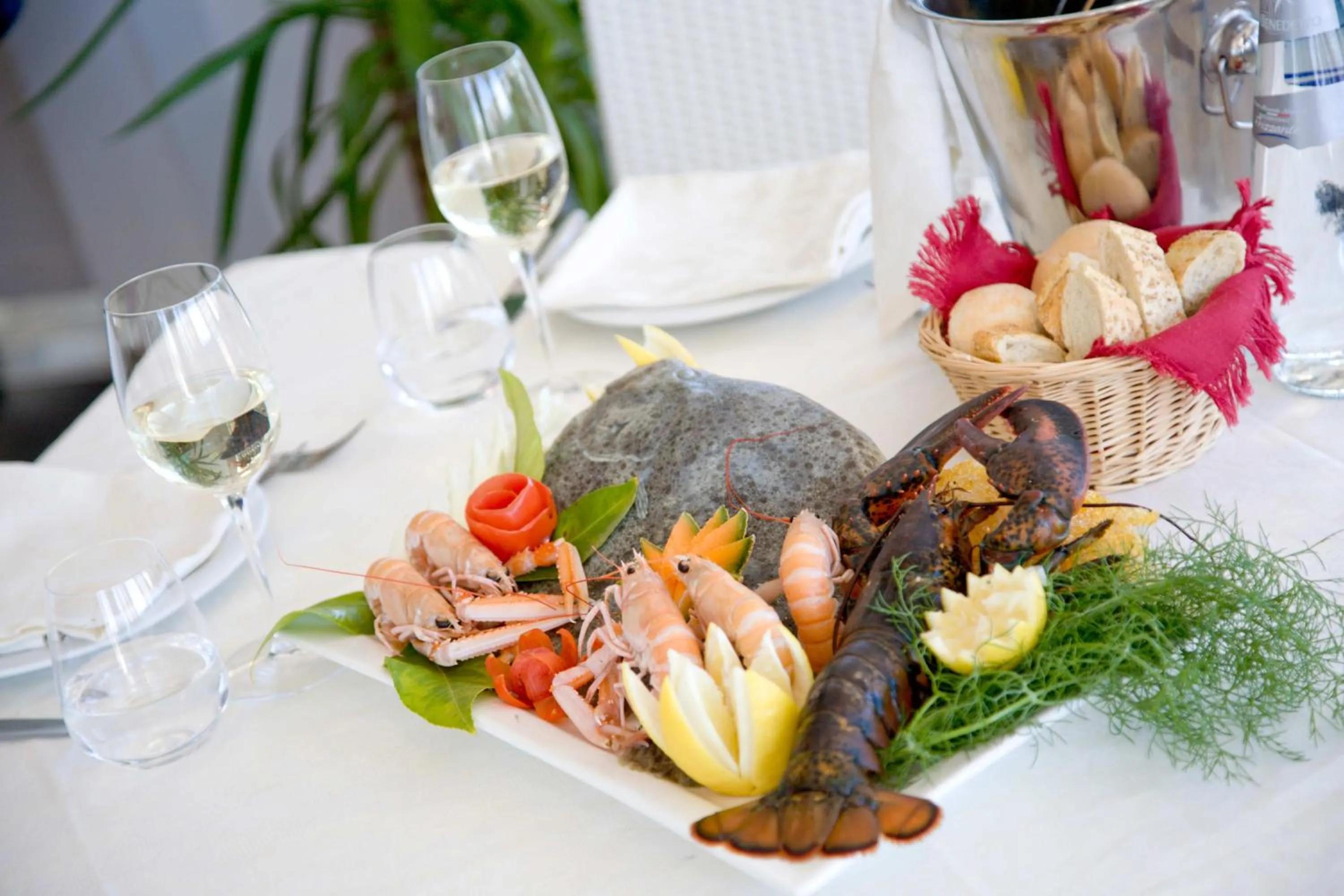 Restaurant/places to eat in Il Conero Mare