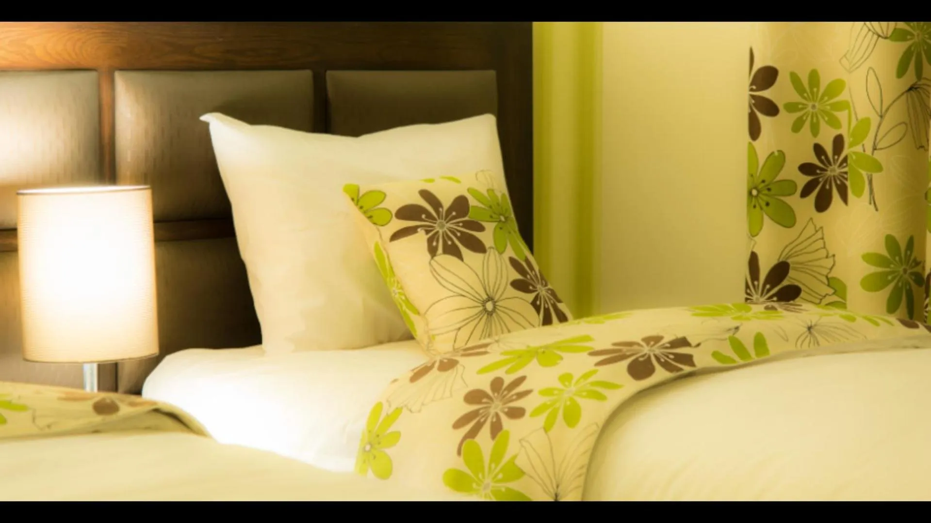 Bedroom, Bed in Shams Alweibdeh Hotel Apartments