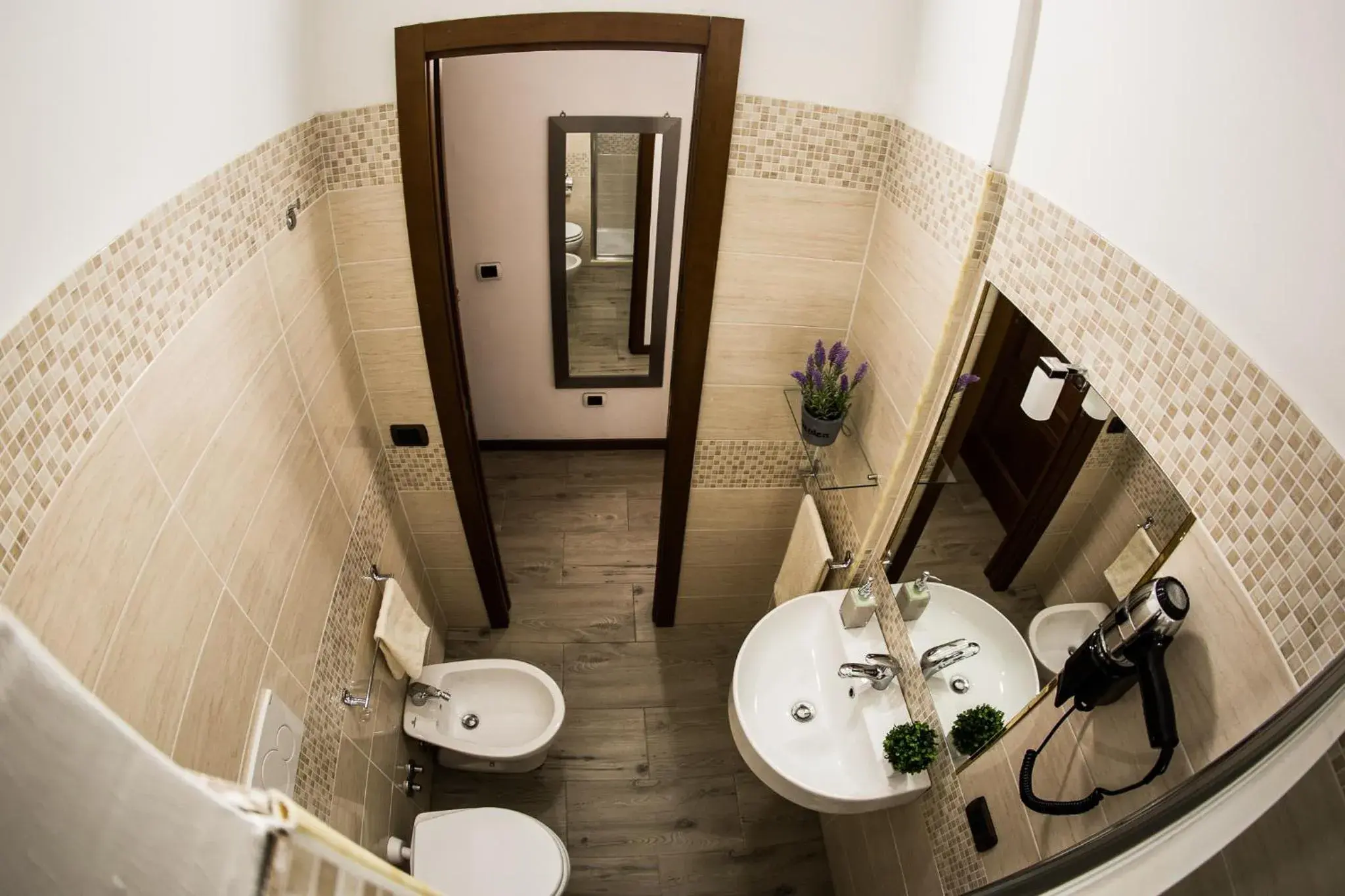 Deluxe Room (4 Adults) in B&B Zara Deluxe Room (4 Adults) in B&B Zara