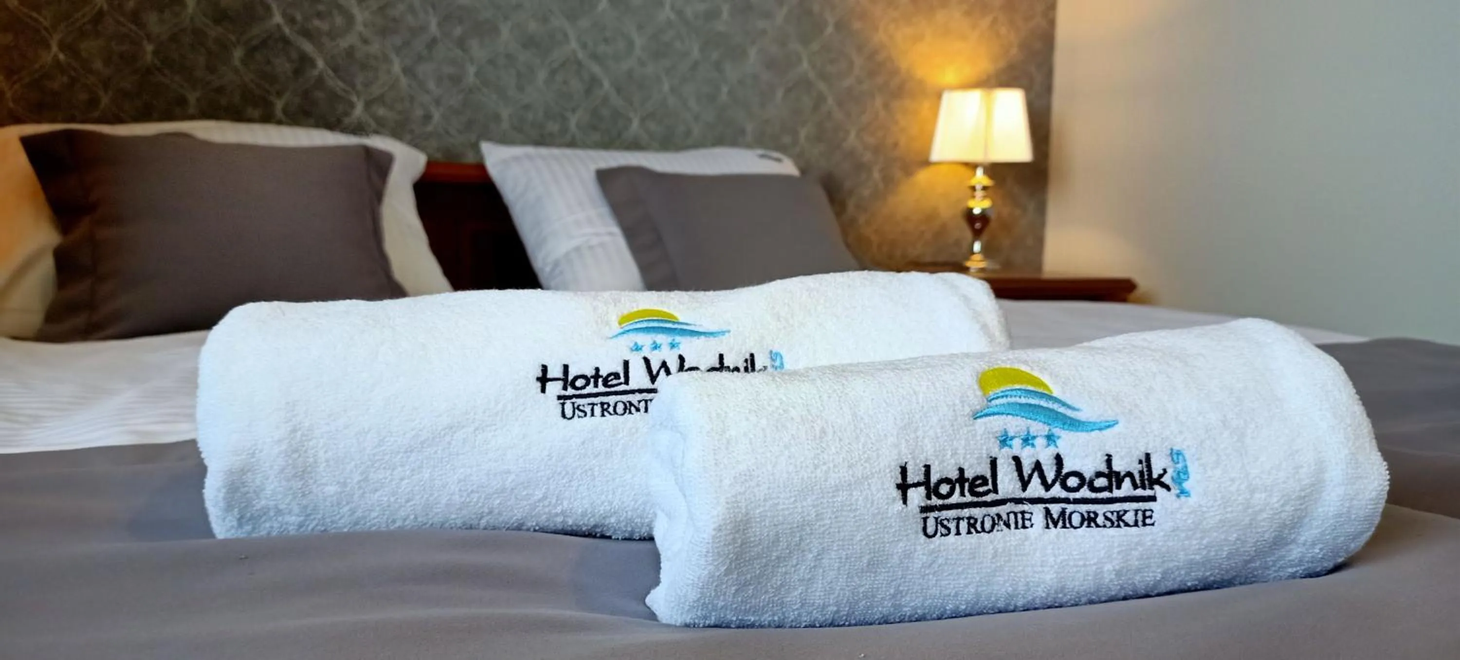 Property logo or sign, Bed in Hotel Wodnik Twój Hotel z widokiem na morze