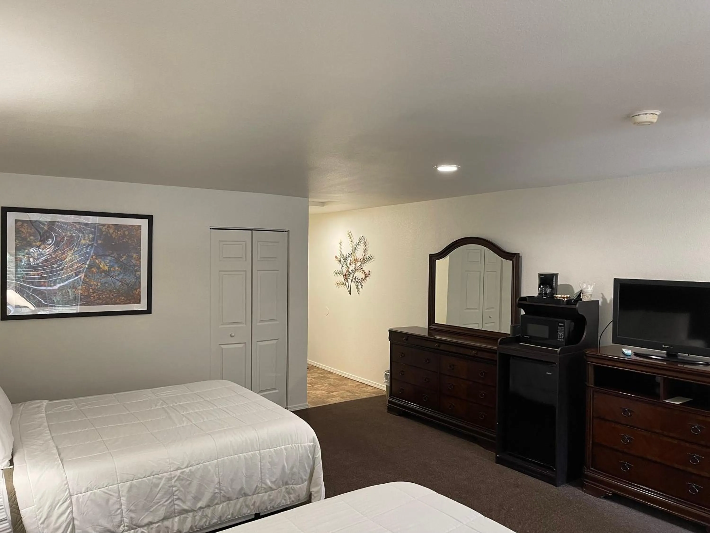 Bed in Mount Shasta Resort