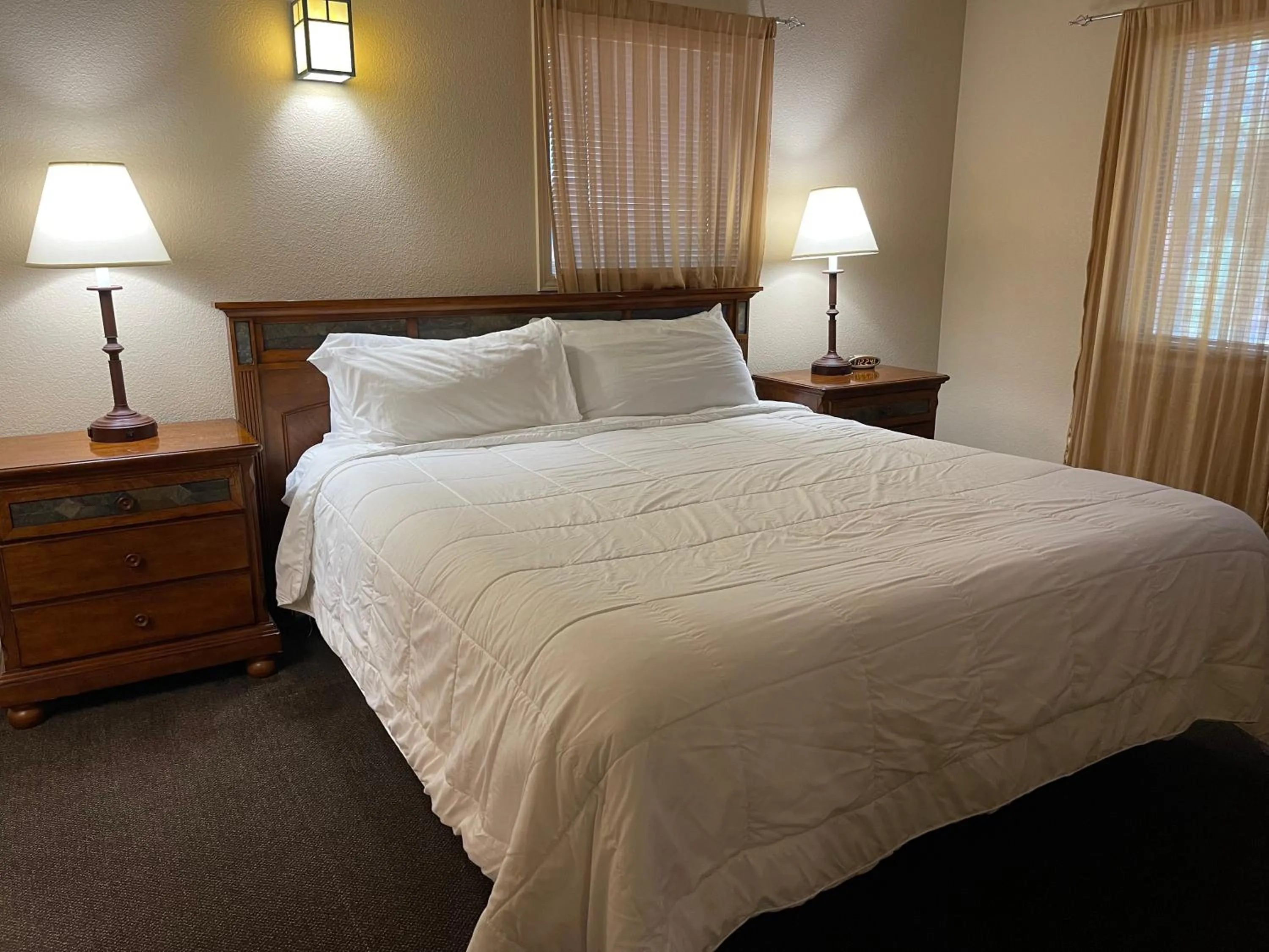 Bed in Mount Shasta Resort