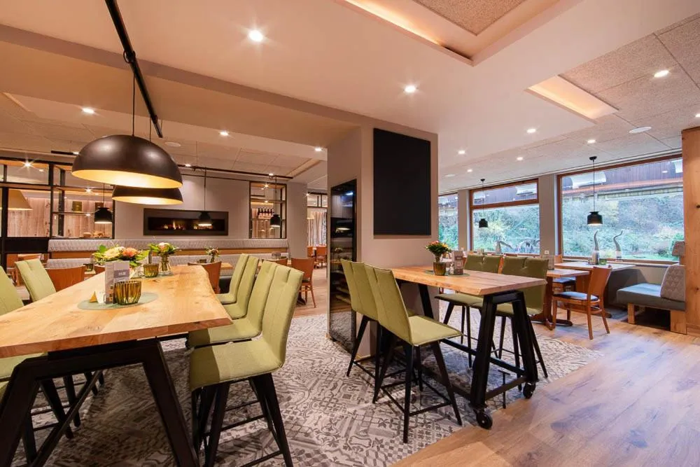 Restaurant/places to eat in Heidsmühle