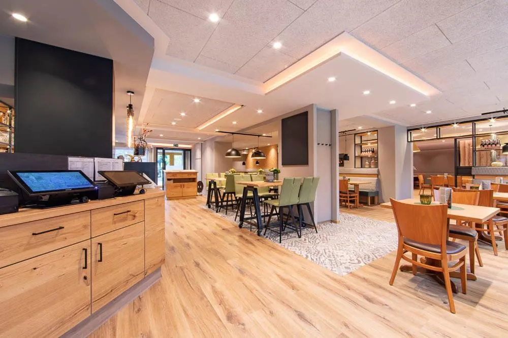 Restaurant/places to eat in Heidsmühle