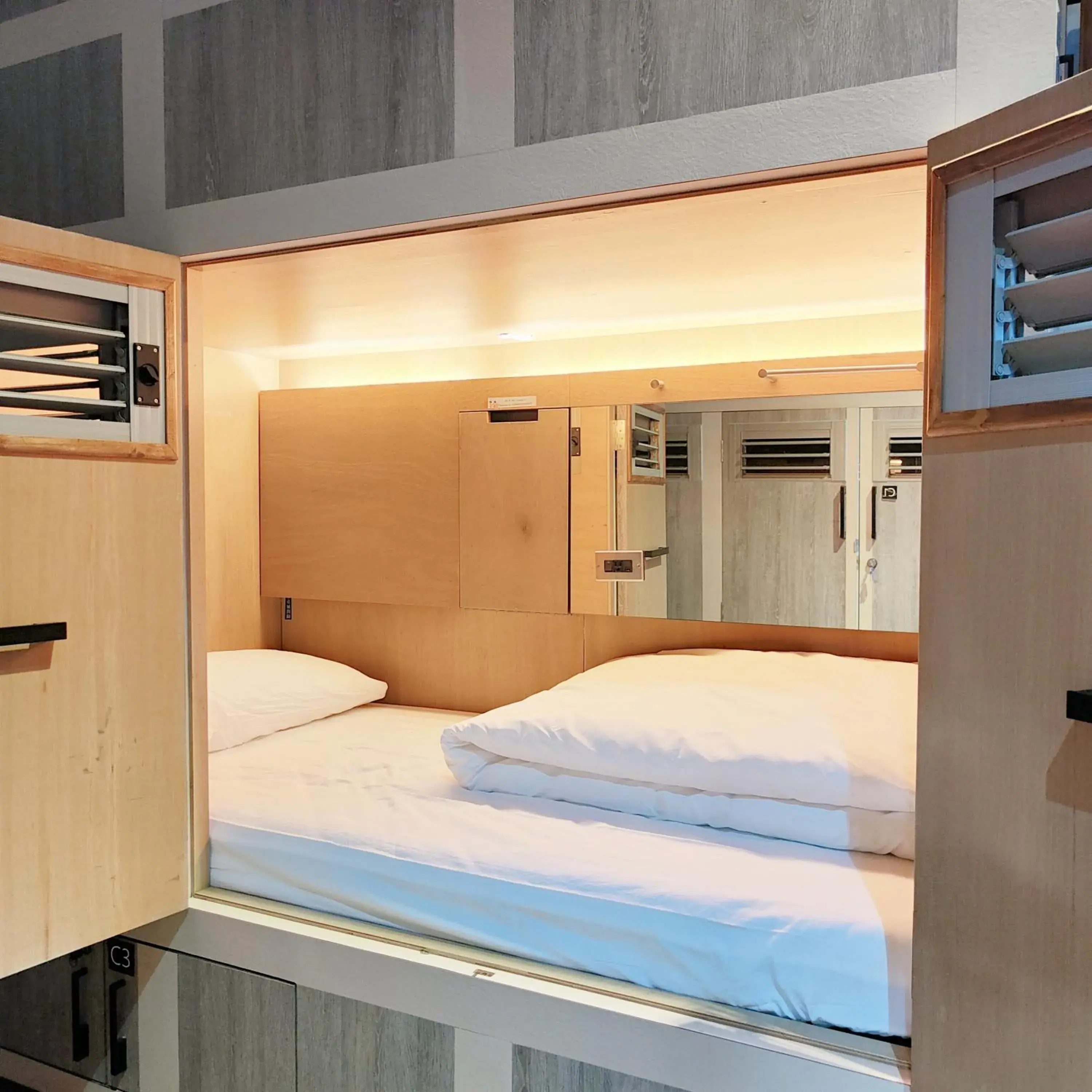 Bed in Jerry's Mazehut Hostel Bed in Jerry's Mazehut Hostel