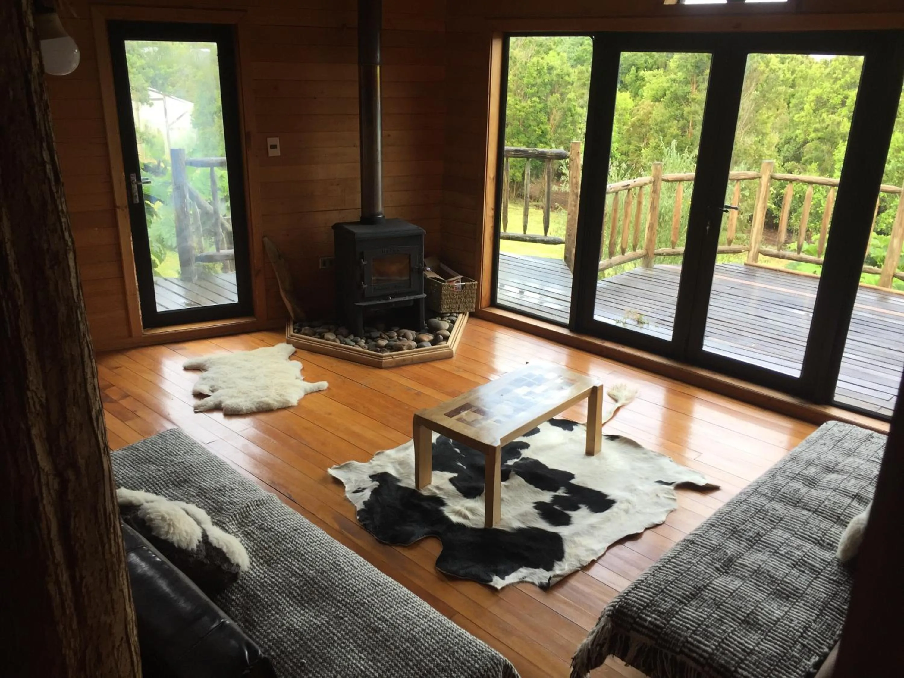 Living room in Kiyen Rupu Huillinco Chiloé