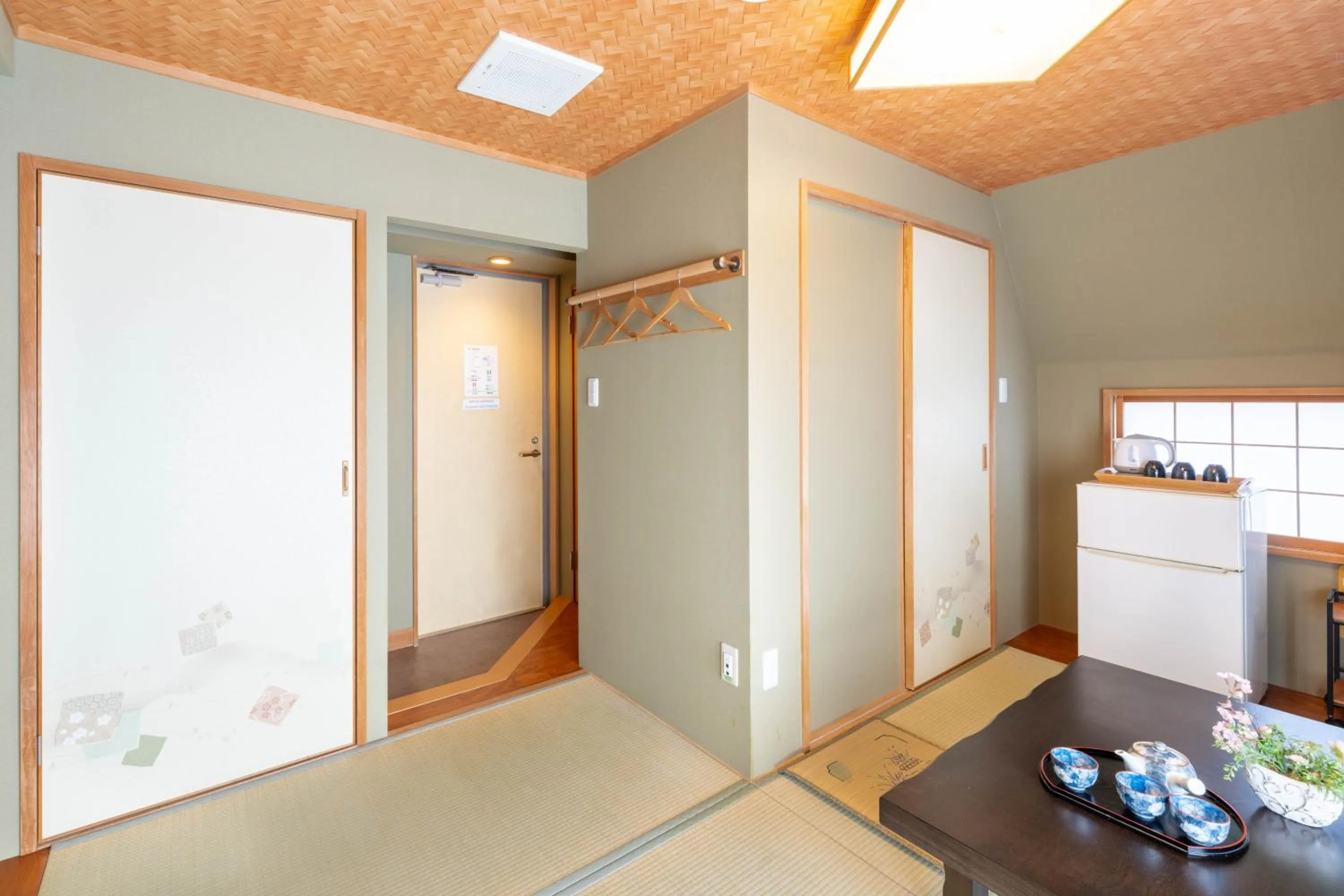 Photo of the whole room in Nihonbashi Kakigara Ryokan