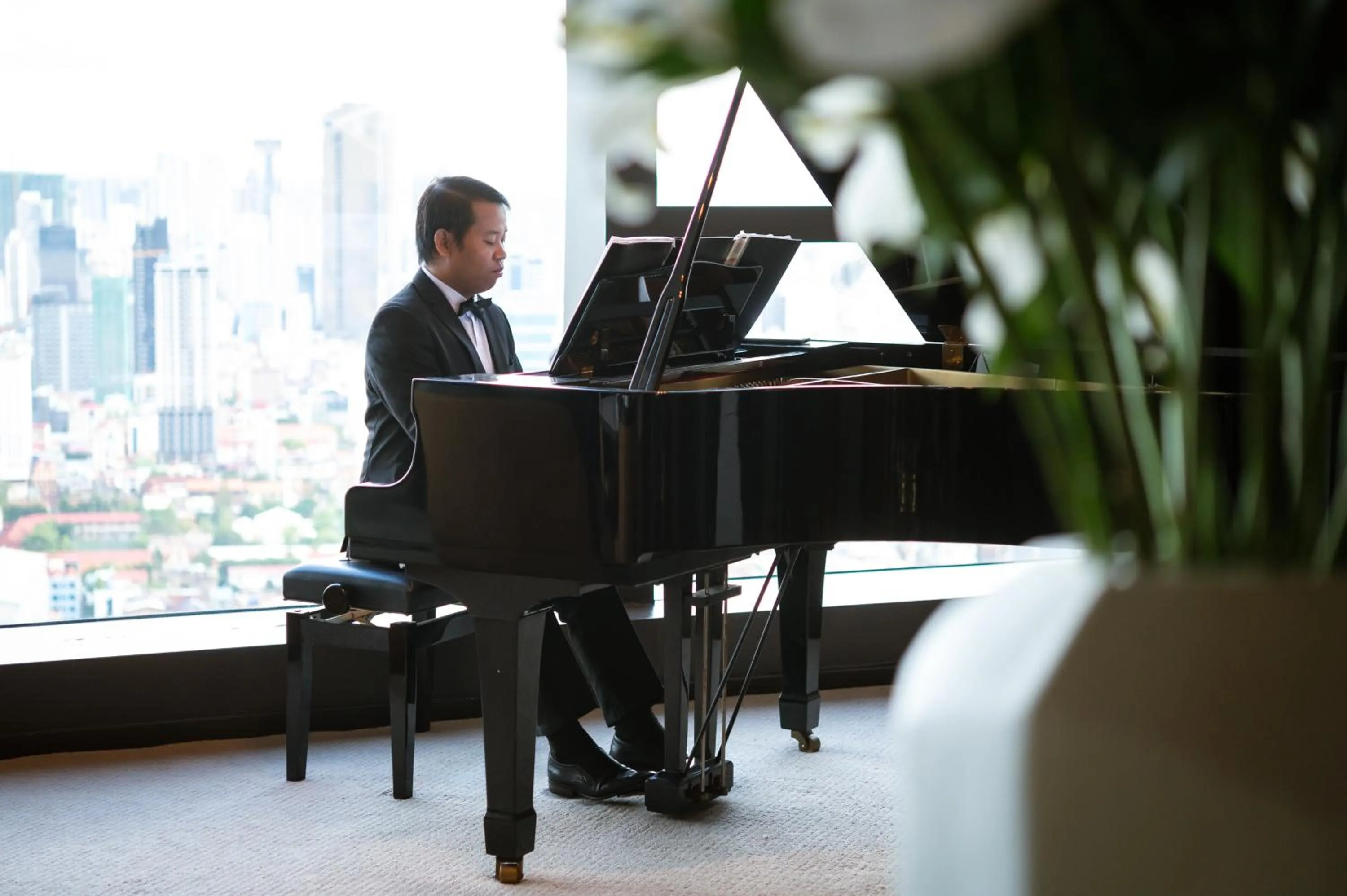 Restaurant/places to eat in Rosewood Phnom Penh