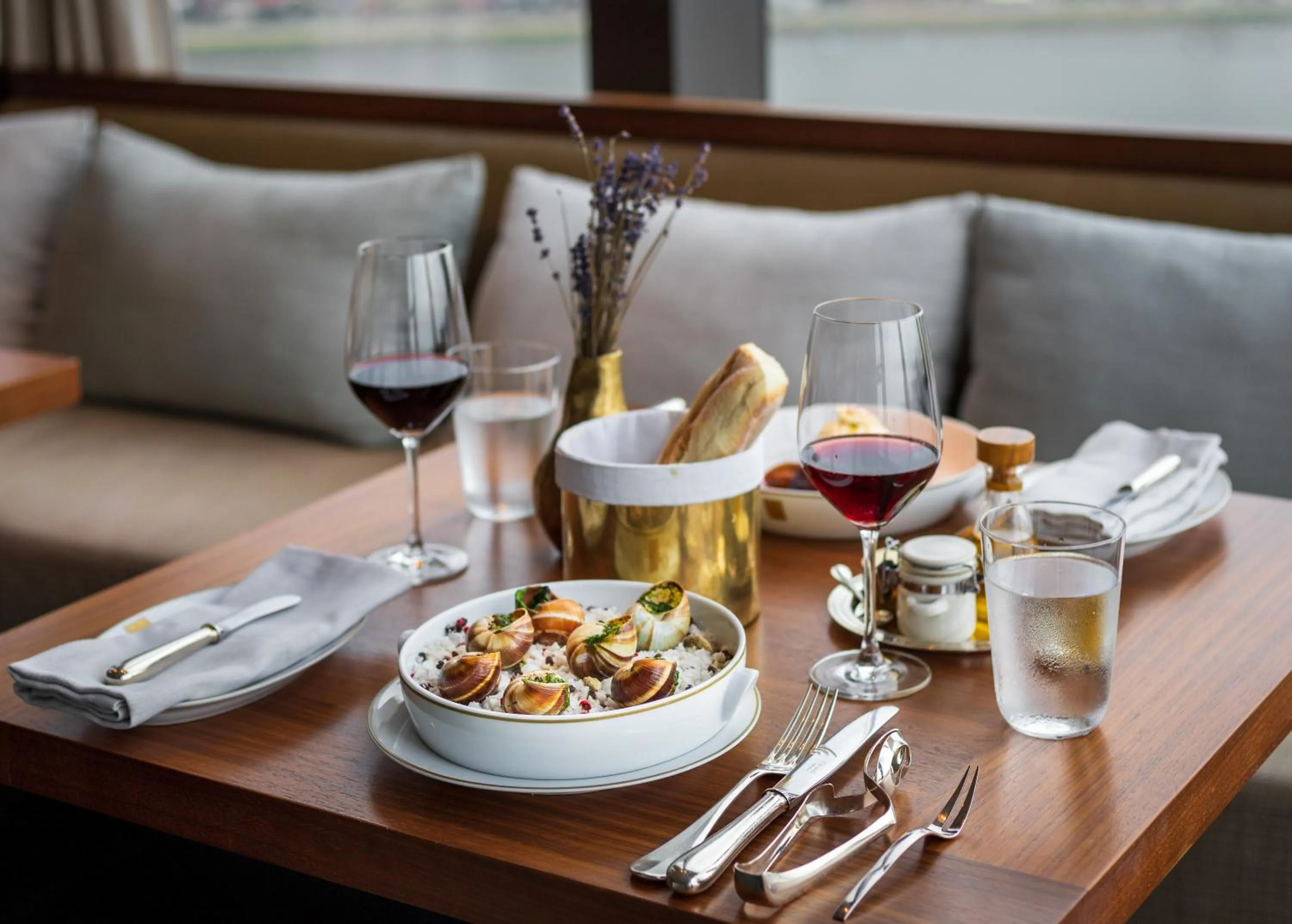 Restaurant/places to eat in Rosewood Phnom Penh