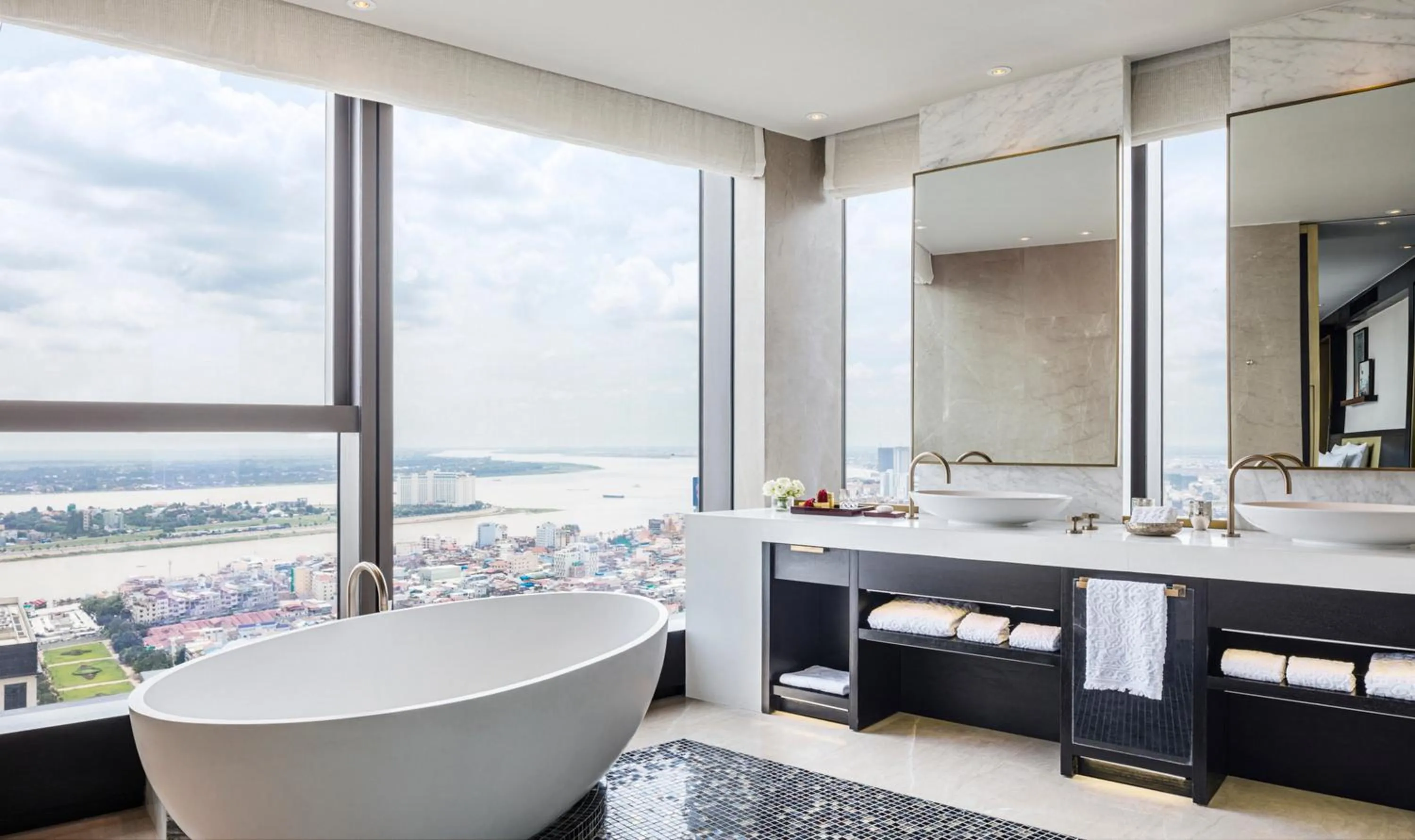 Bathroom in Rosewood Phnom Penh